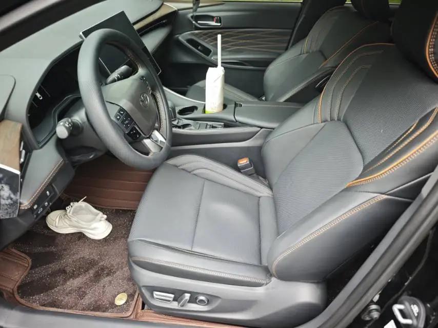 Toyota 2024 Asian Dragon Dual Engine 2.0 CVT Luxury Edition Automatic 2