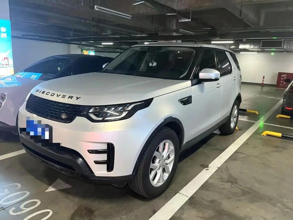 Discover the 2019 3.0 SC V6 SE