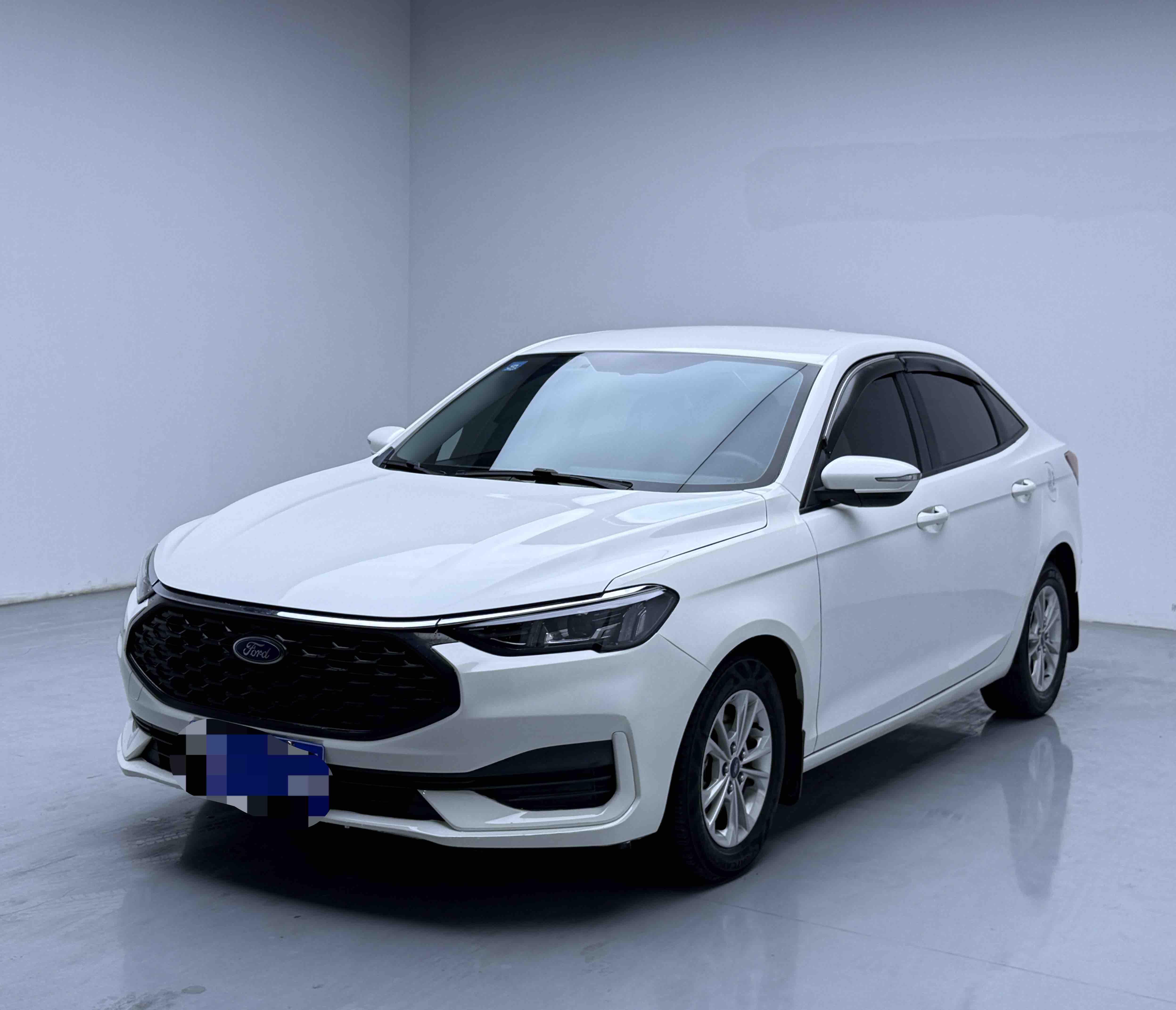 Escort 2021 1.5L Automatic Gold Edition