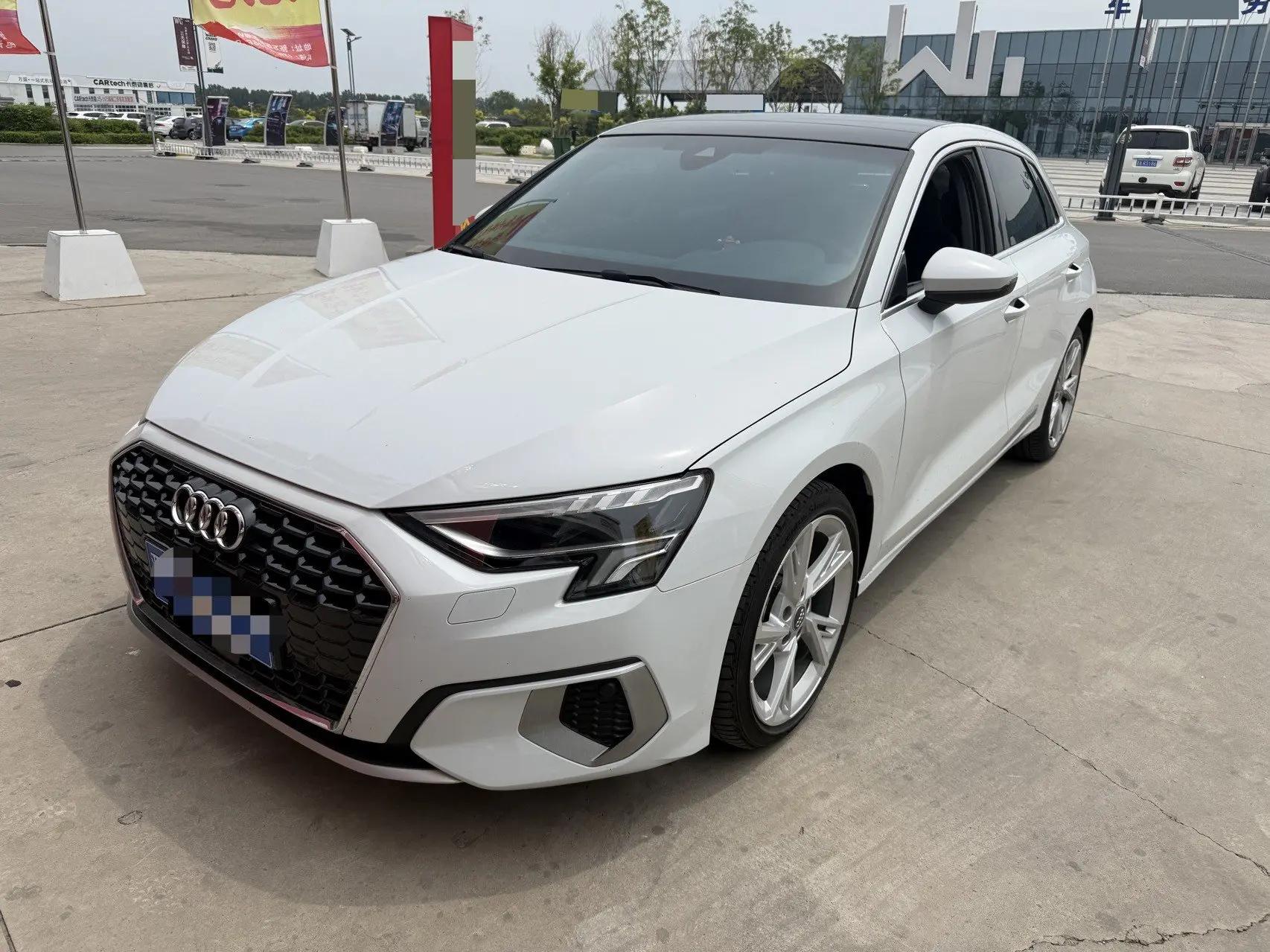 Audi A3 2021 Sportback 35 TFSI Enjoys Life Edition