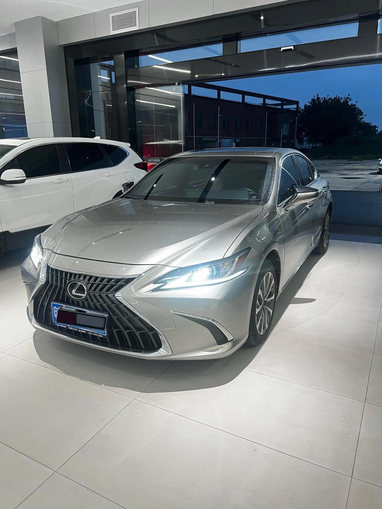 Lexus ES 2022 200 Excellence Edition