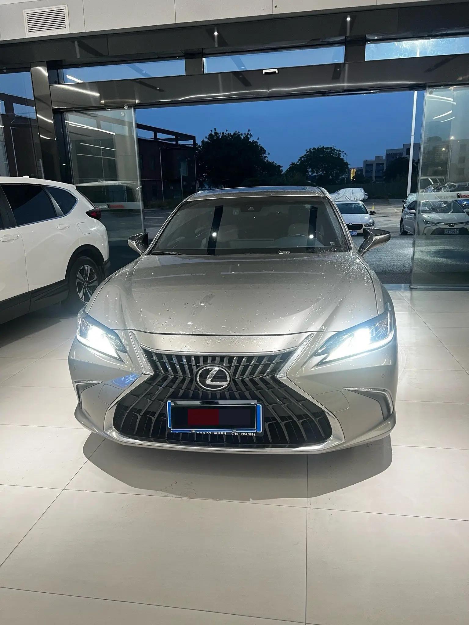 Lexus ES 2022 200 Excellence Edition 2