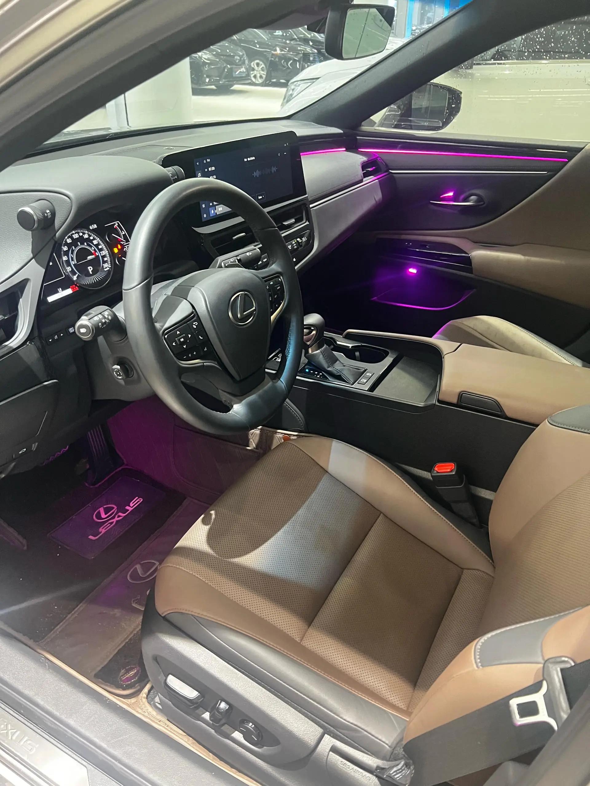 Lexus ES 2022 200 Excellence Edition 4
