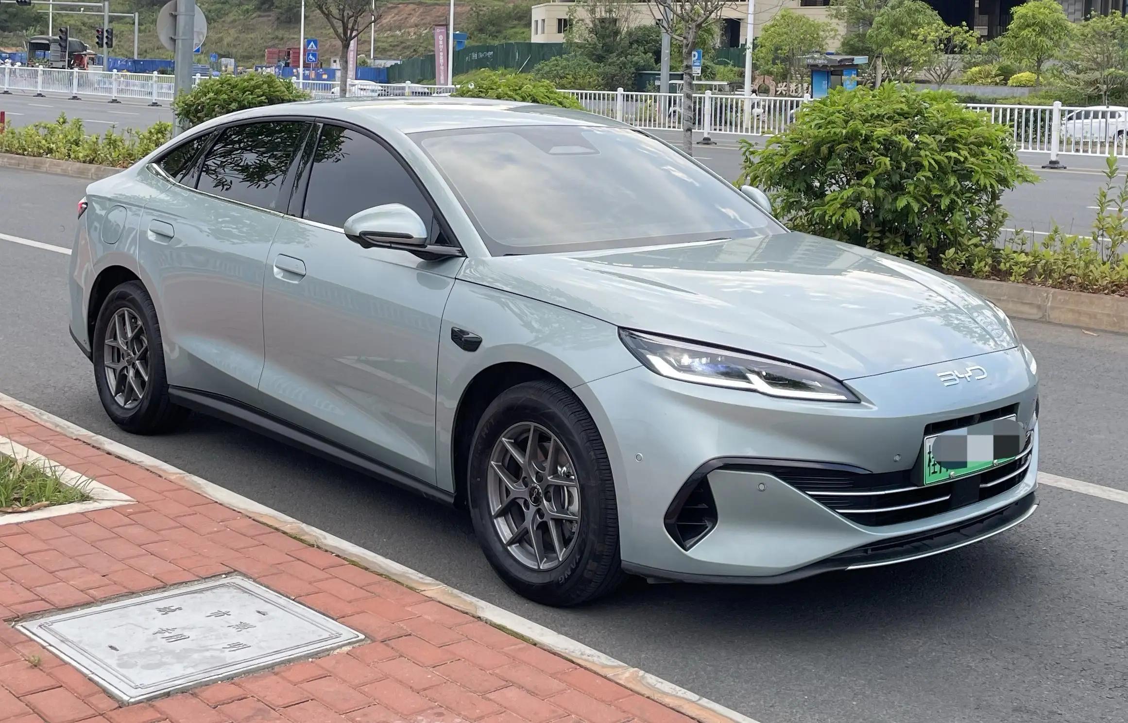 BYD 2025 seals 06 DM-i 1.5 stepless smart driving version 80KM luxury automatic gear 3