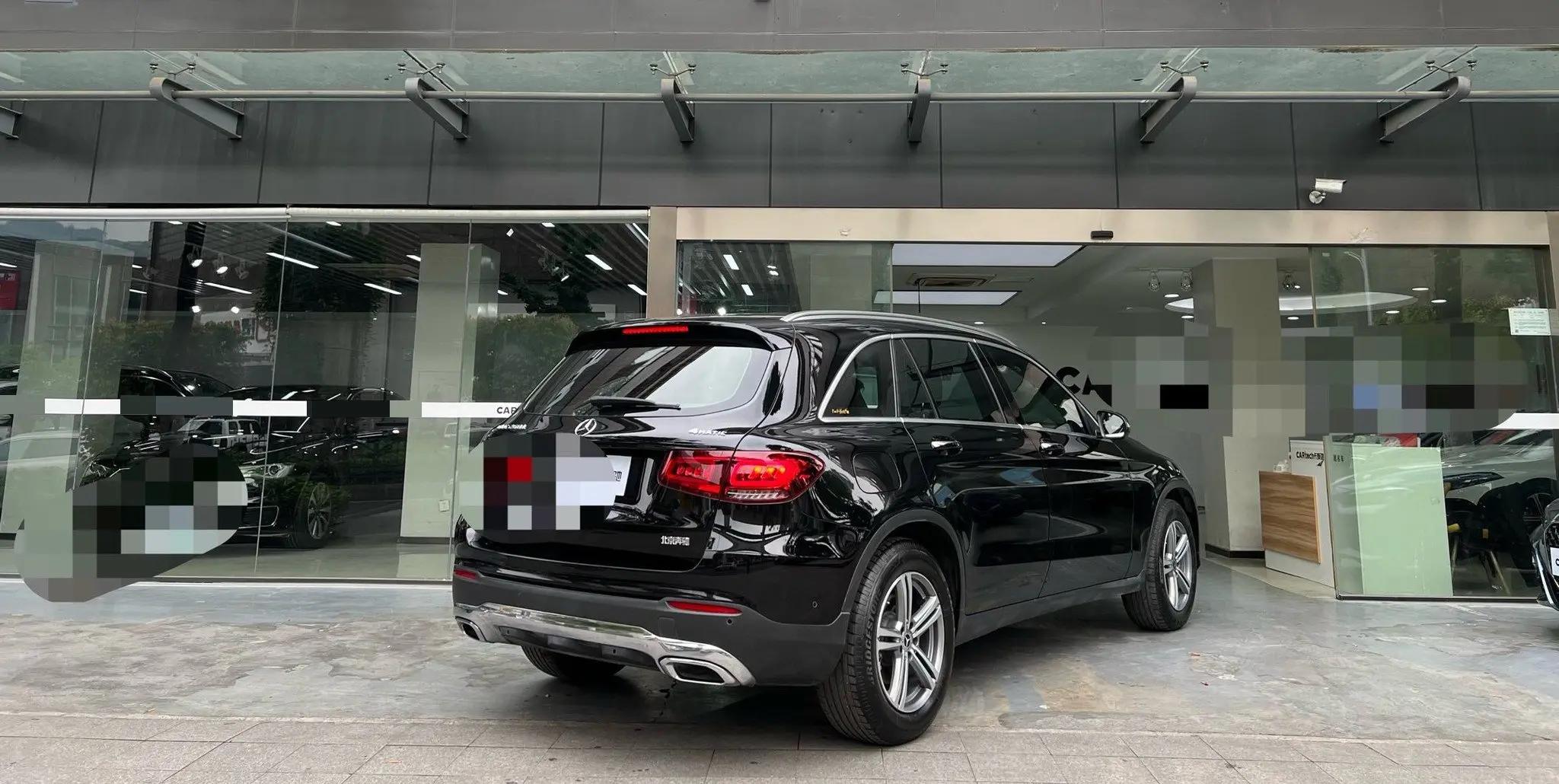 Mercedes Benz GLC 2021 GLC 260 L 4MATIC Dynamic 3