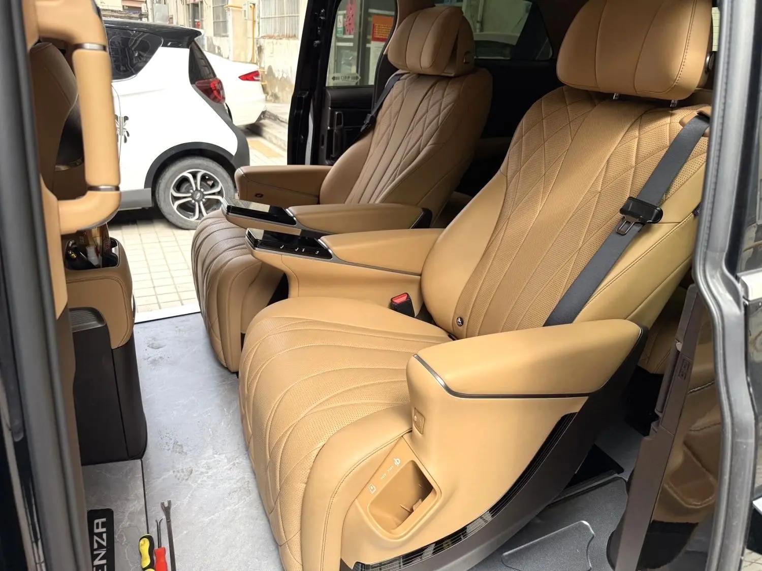 Denza 2025 Denza D9 DM-i 1.5T stepless intelligent driving version 1020 four-wheel drive exclusive automatic transmission 5