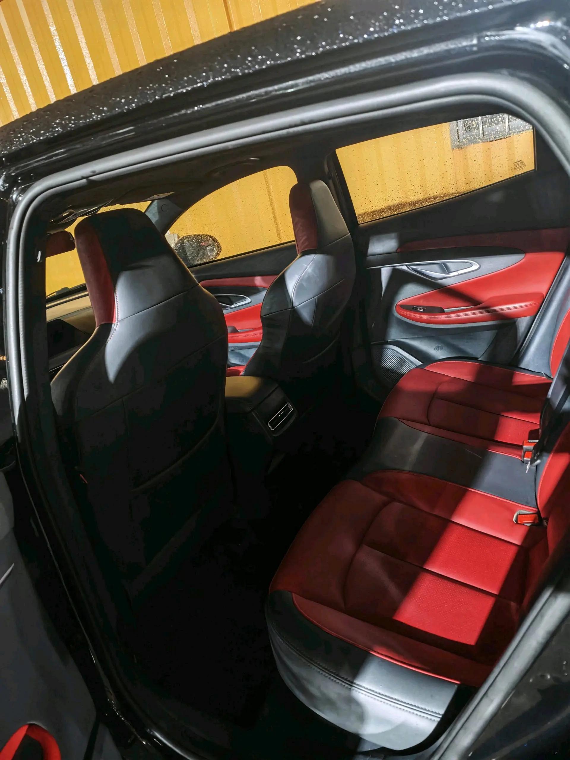 ChangAn UNI-T 2020 1.5T Luxury Model 4