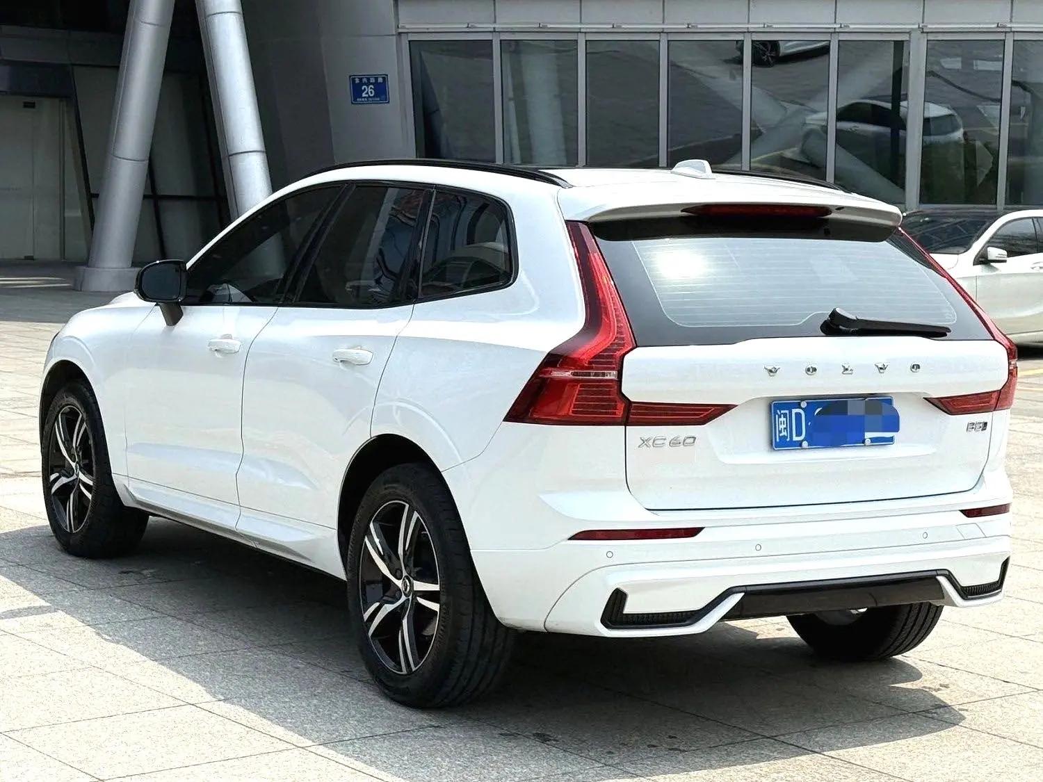Volvo XC60 2022 B5 4WD Zhiyuan Sports Edition 6