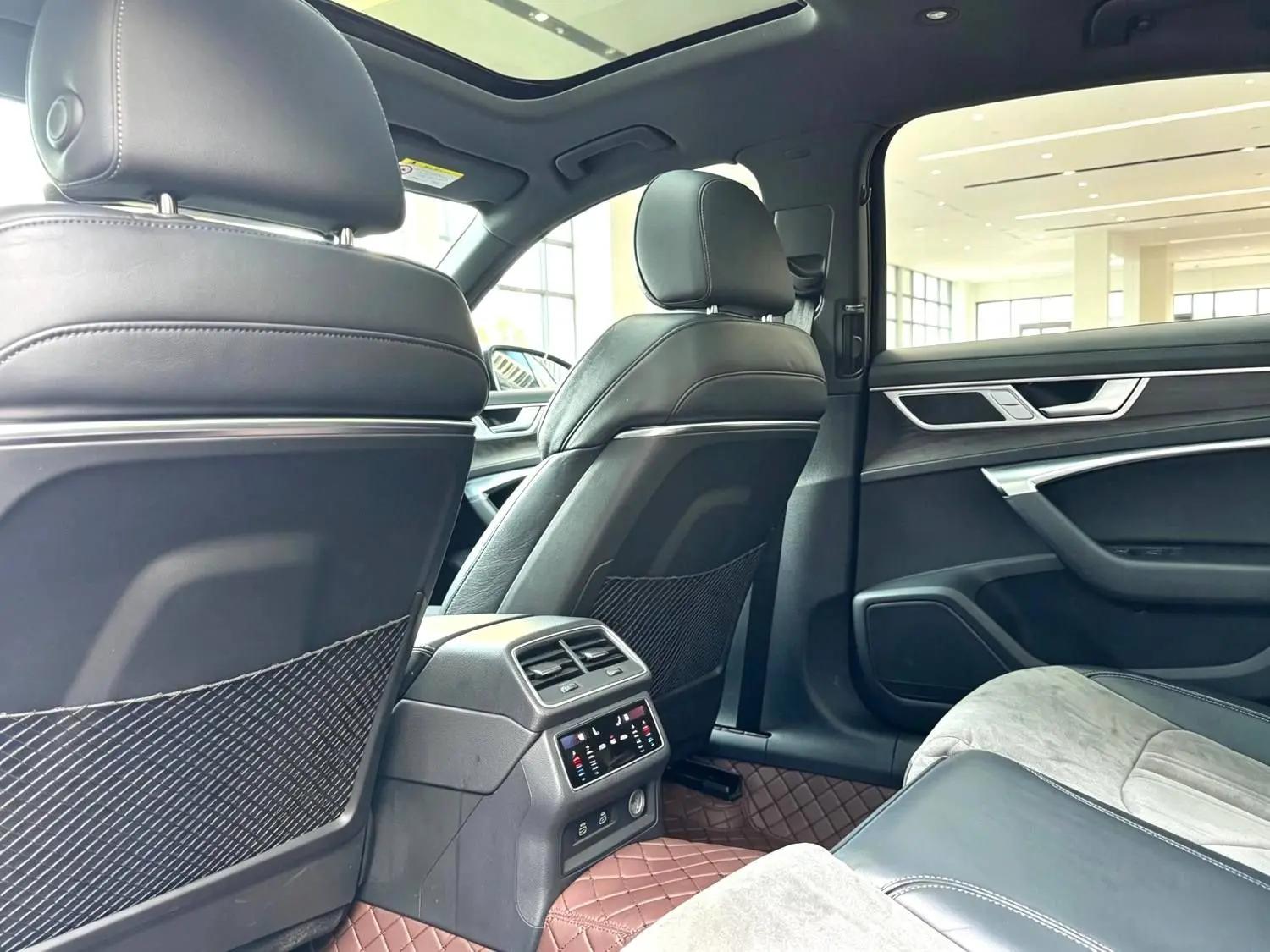 Audi 2023 A6L 2.0TFSI 45TFSI Quattro Prestige Dynamic Edition (facelifted) automatic 9