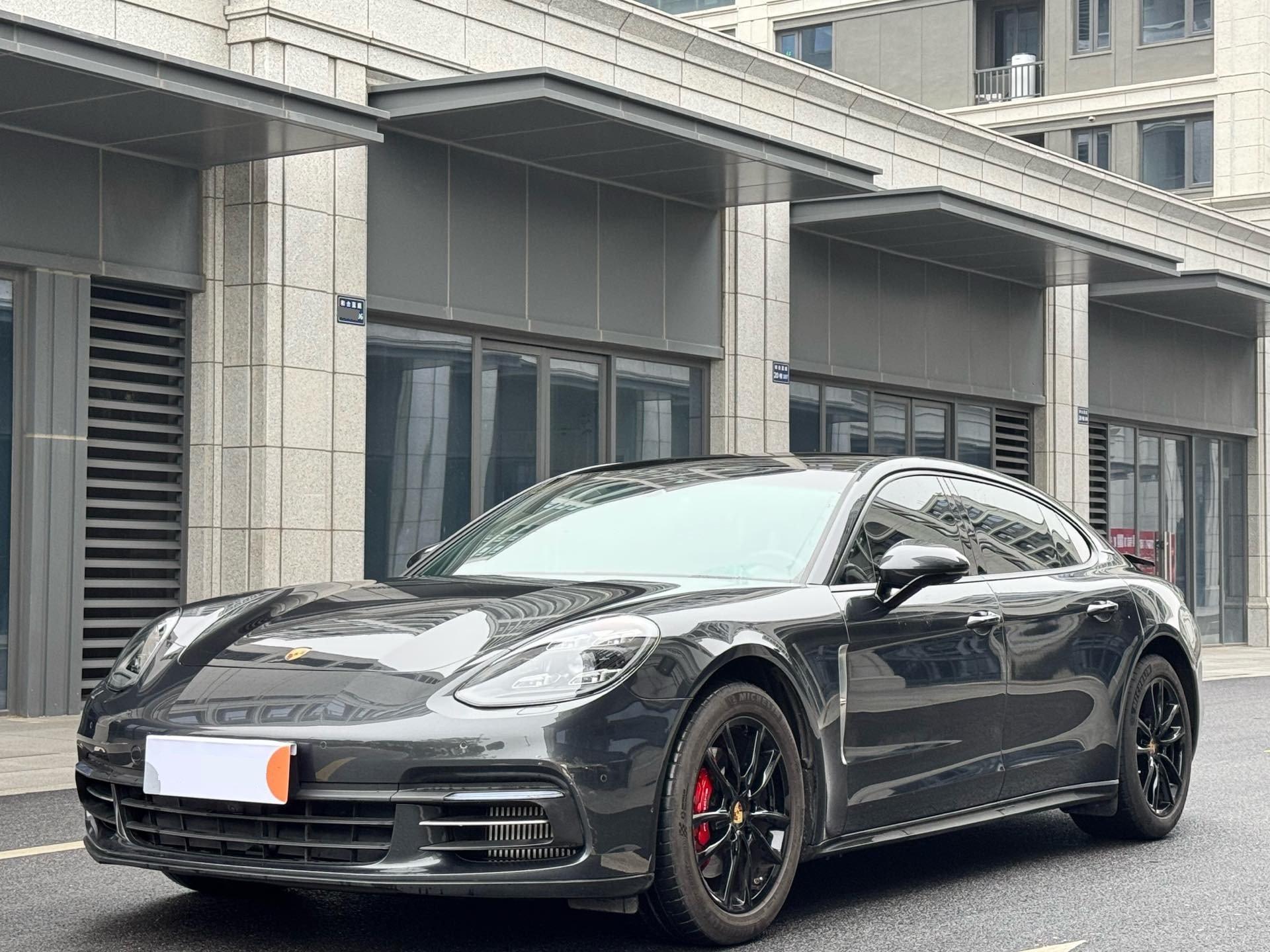 2019 Panamera Executive Long Wheelbase 2.9T