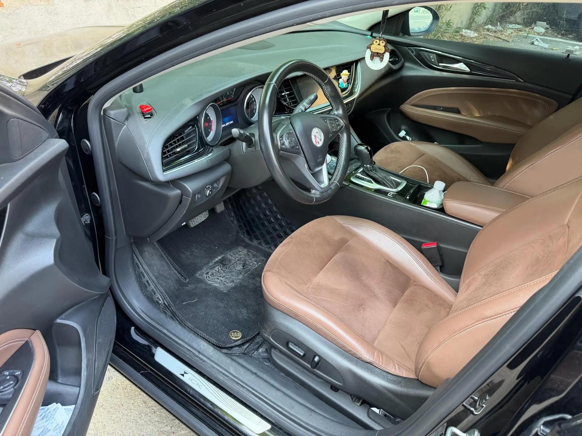 Regal 2019 20T Elite National V 3