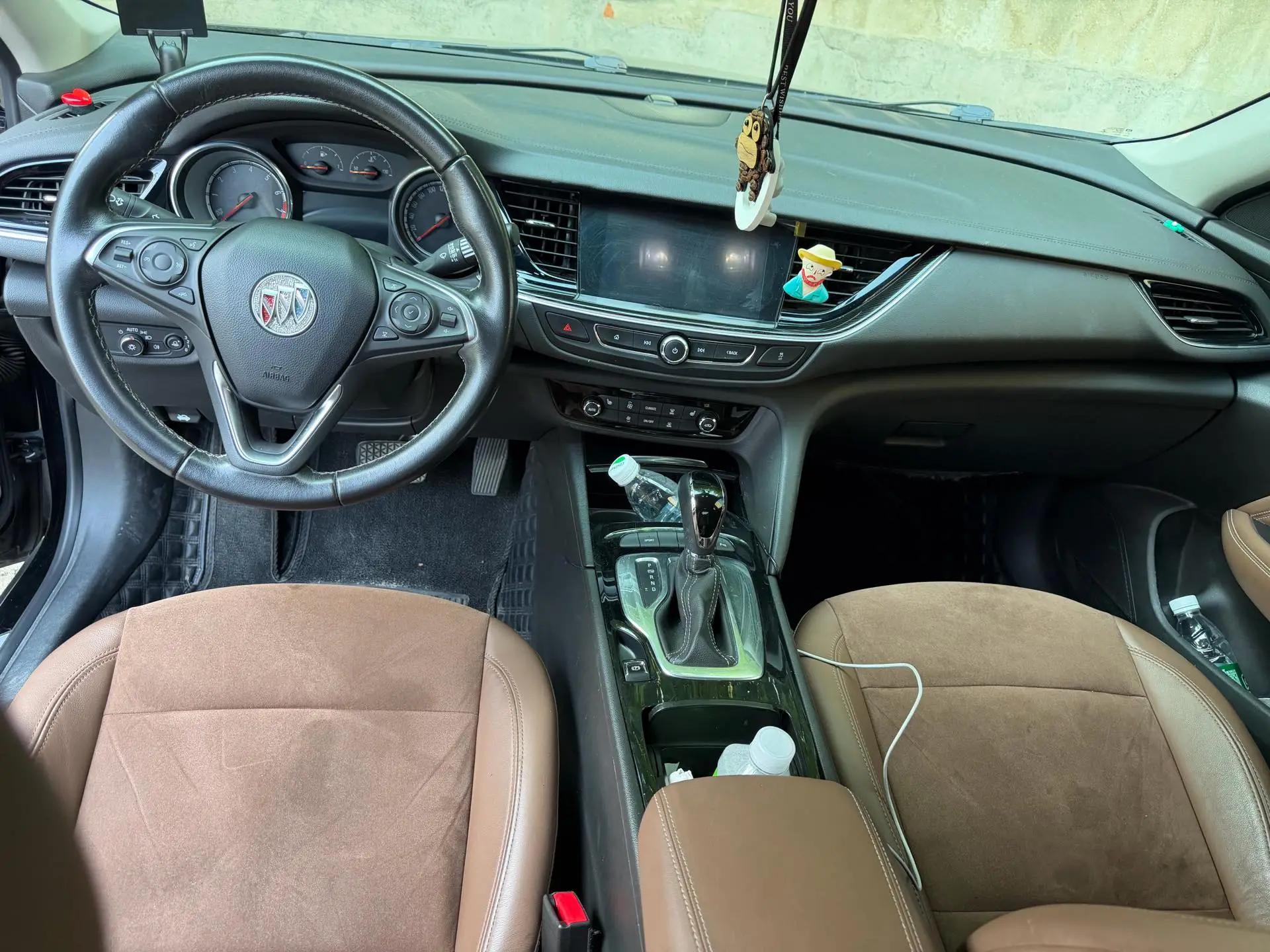 Regal 2019 20T Elite National V 4