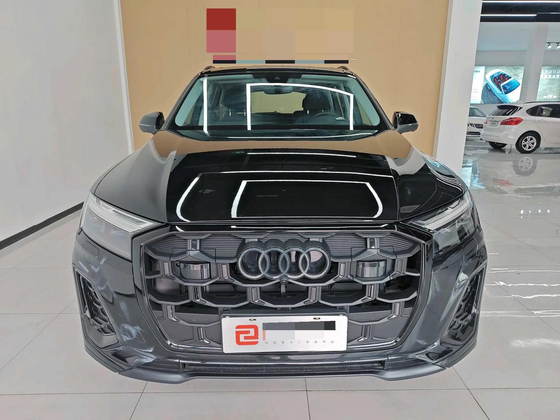 Audi Q7 (Imported) 2024 Q7 2.0TFSI 45TFSI Quattro S line Black Samurai Automatic Gear 2