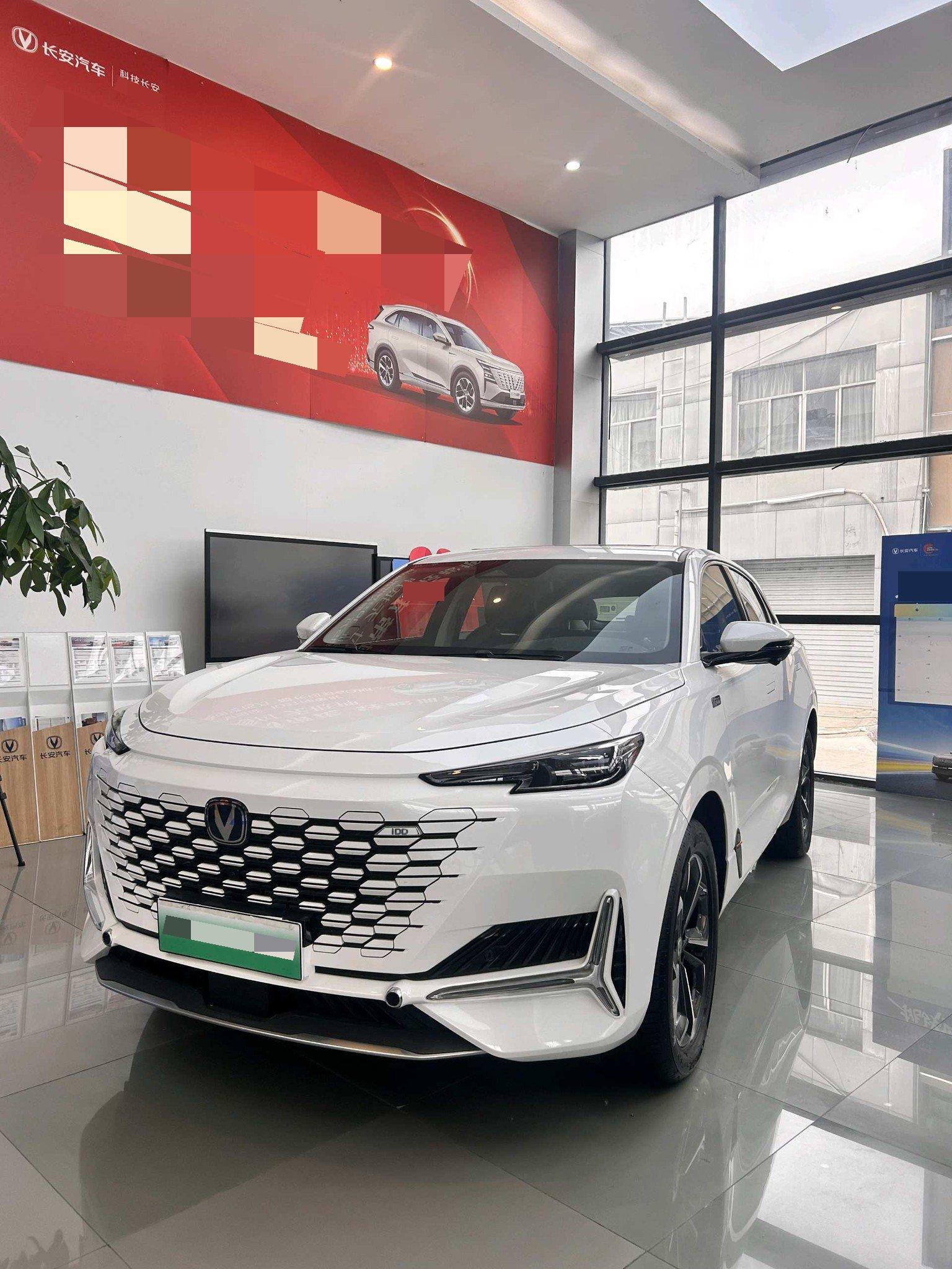 ChangAn 2023 UNI-K Zhidian iDD 1.5T 135km Zhiku Automatic Gear