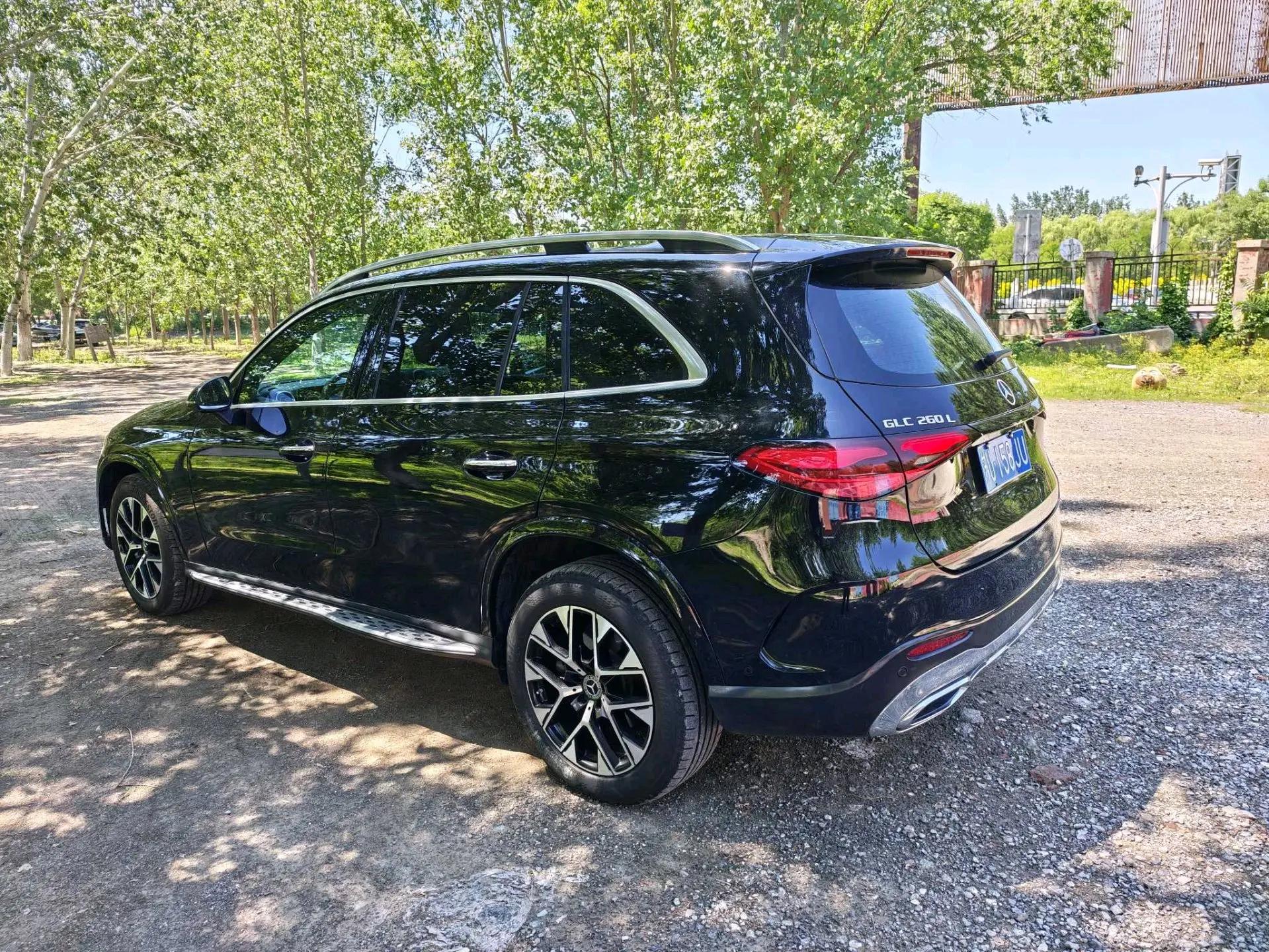 Mercedes Benz 2024 GLC 260 L 4MATIC 48V 2.0T Luxury 7-seat Automatic Gear 9