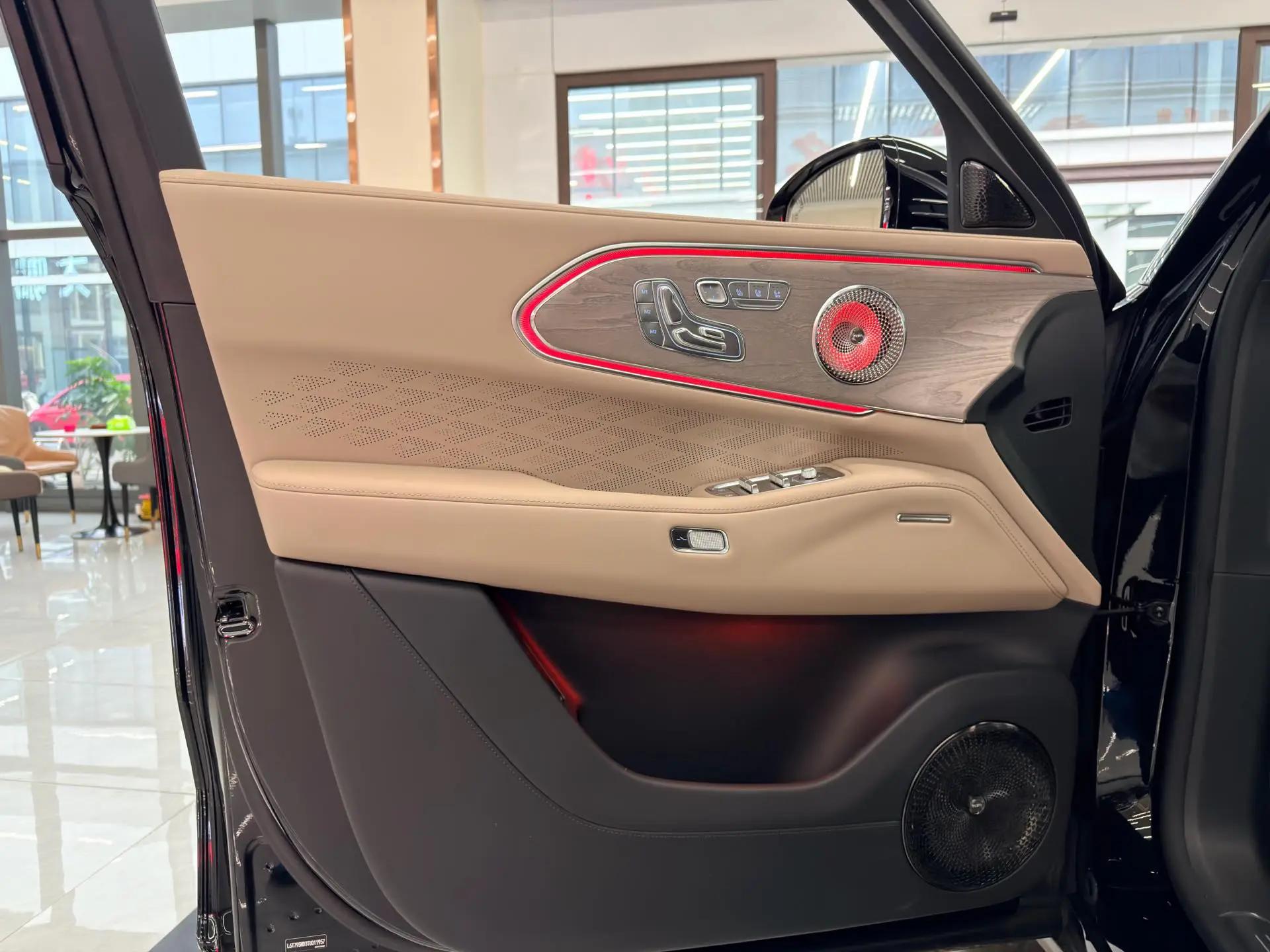 Zeekr 2026 Zeekr 8X 2.0T Ultra Edition 70kWh Automatic 5