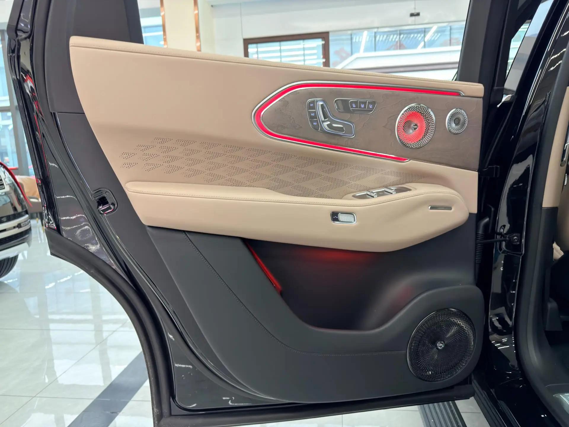 Zeekr 2026 Zeekr 8X 2.0T Ultra Edition 70kWh Automatic 7