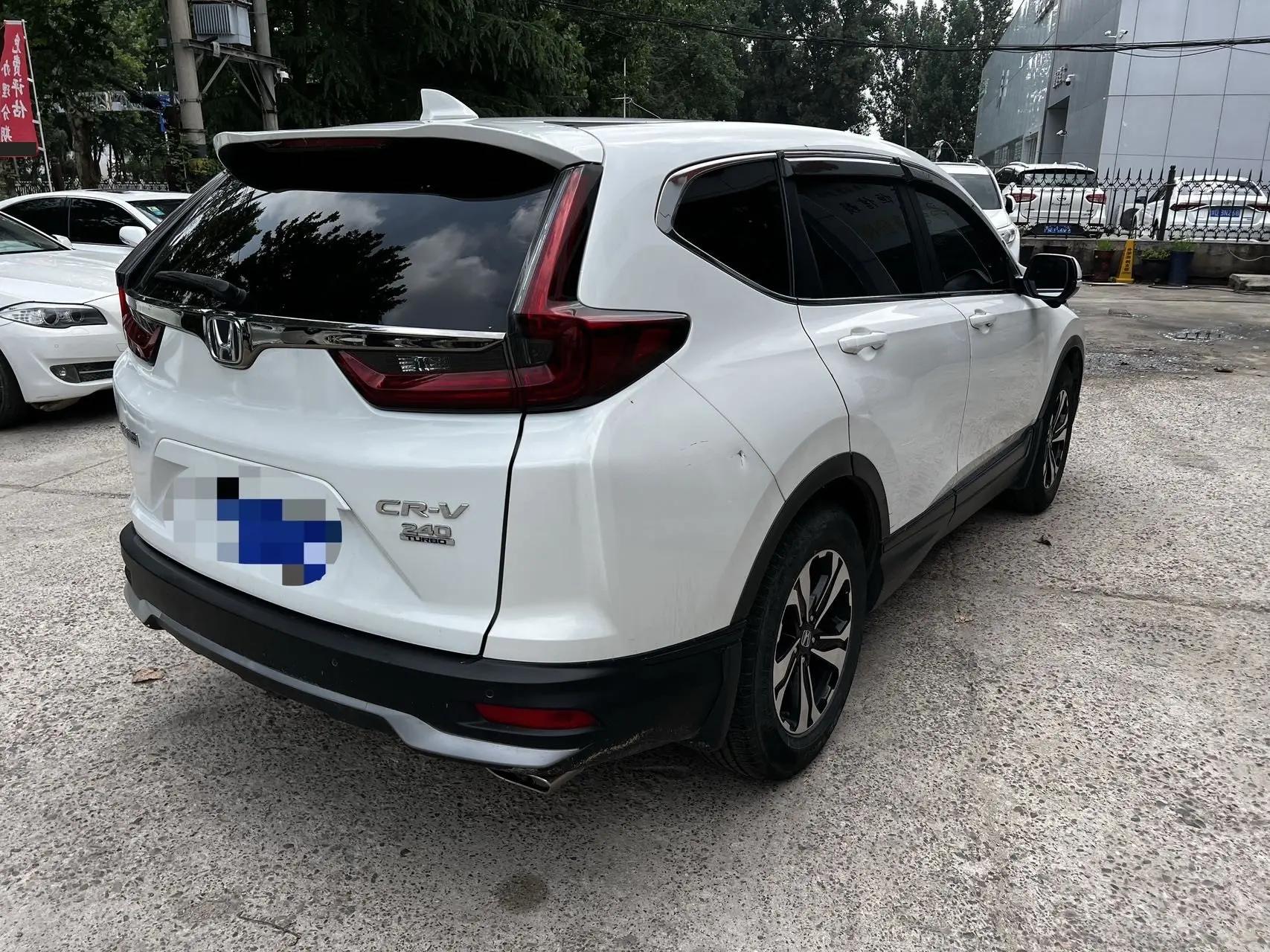 Honda CR-V 2021 240TURBO CVT Two-Drive Urban Edition 3