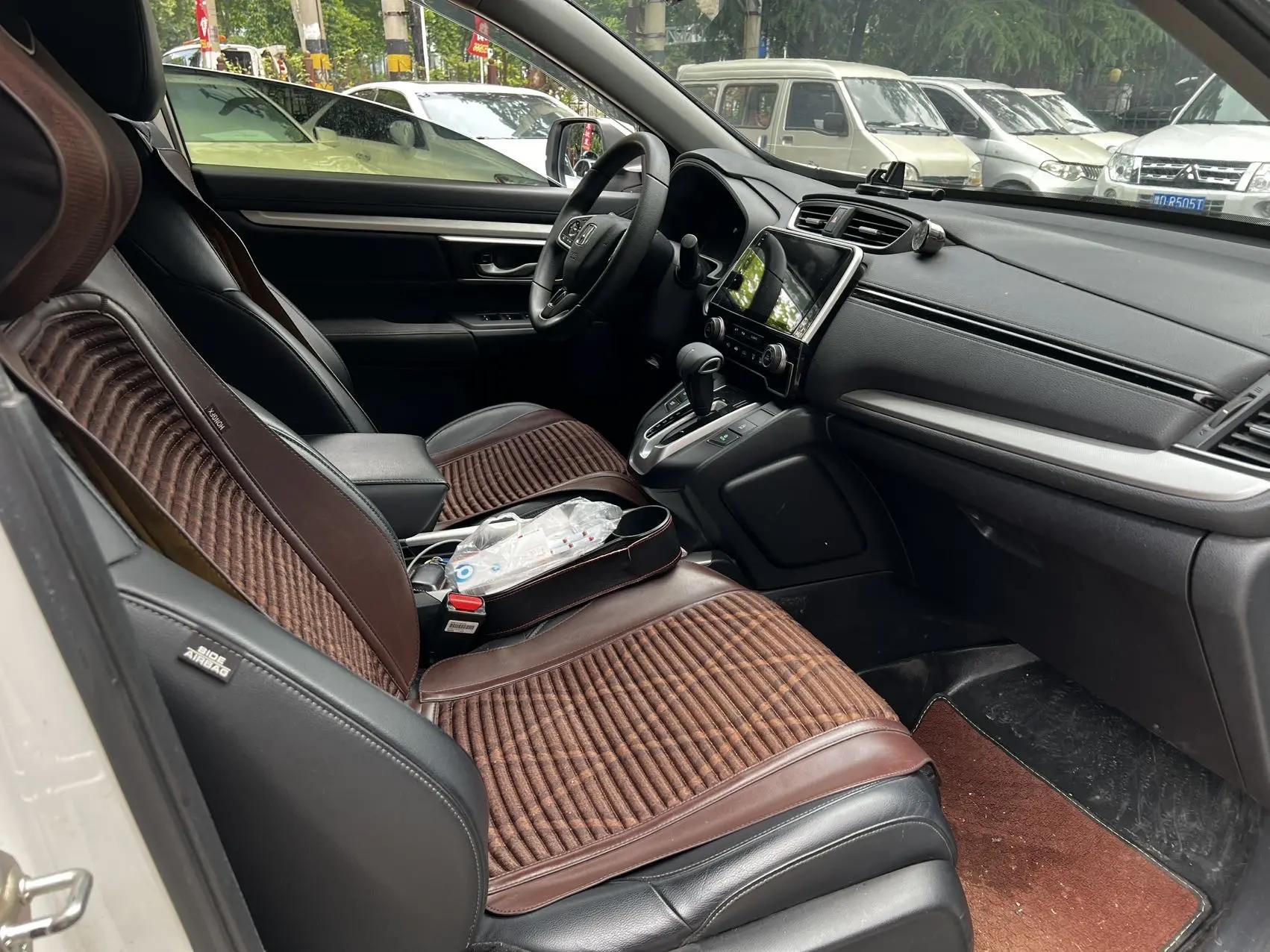 Honda CR-V 2021 240TURBO CVT Two-Drive Urban Edition 6