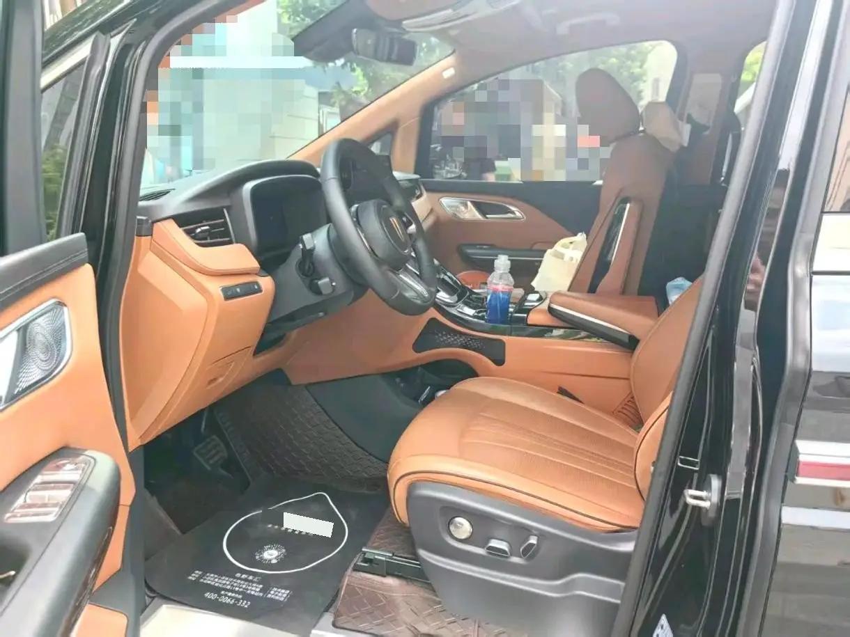 HongQi HQ9 2024 2.0T Deluxe Edition 2