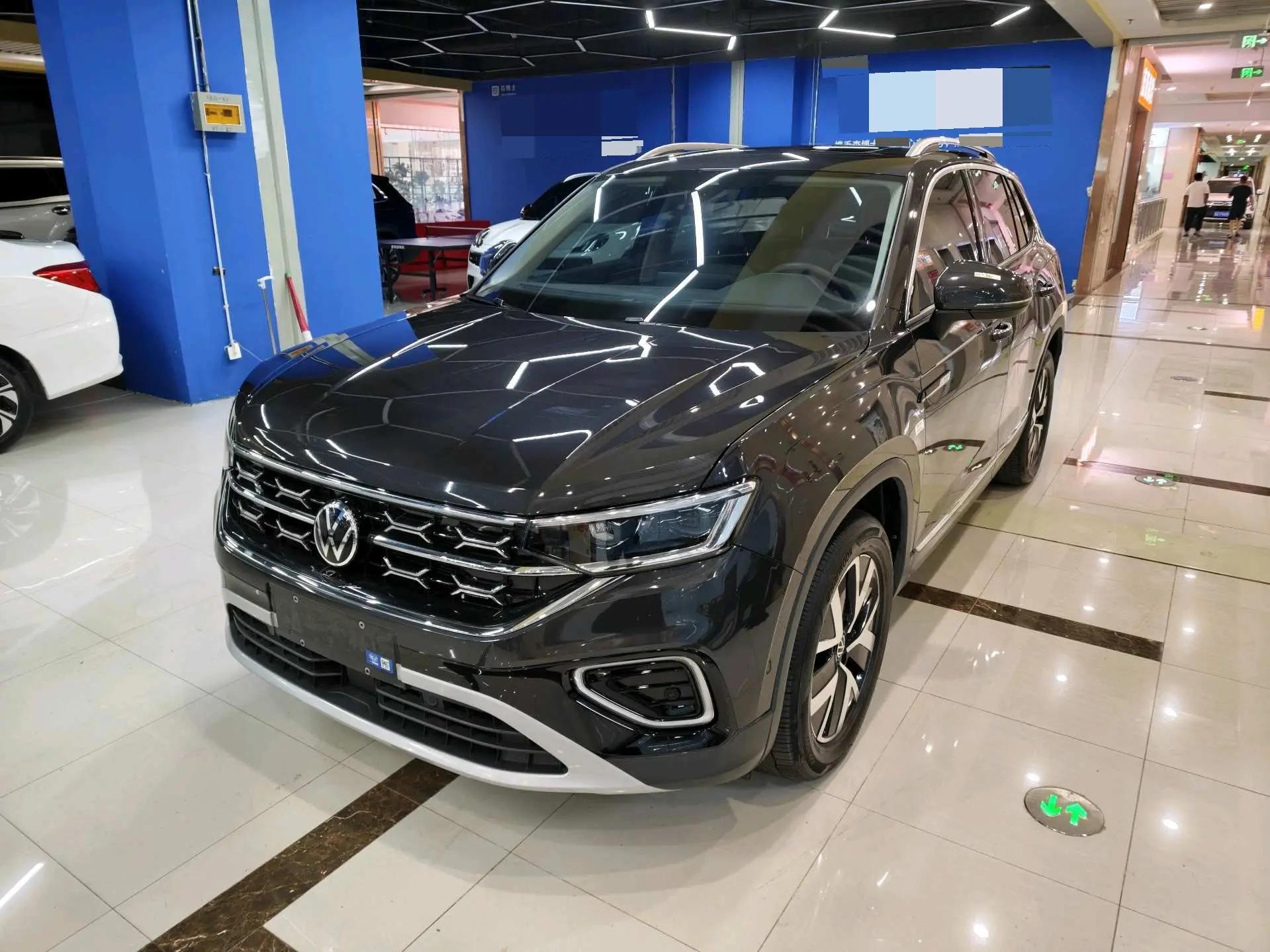 Open image lightbox: Volkswagen 2024 Tharu 2.0TSI 330TSI Front-Wheel Drive Luxury Plus Enhanced Edition Automatic