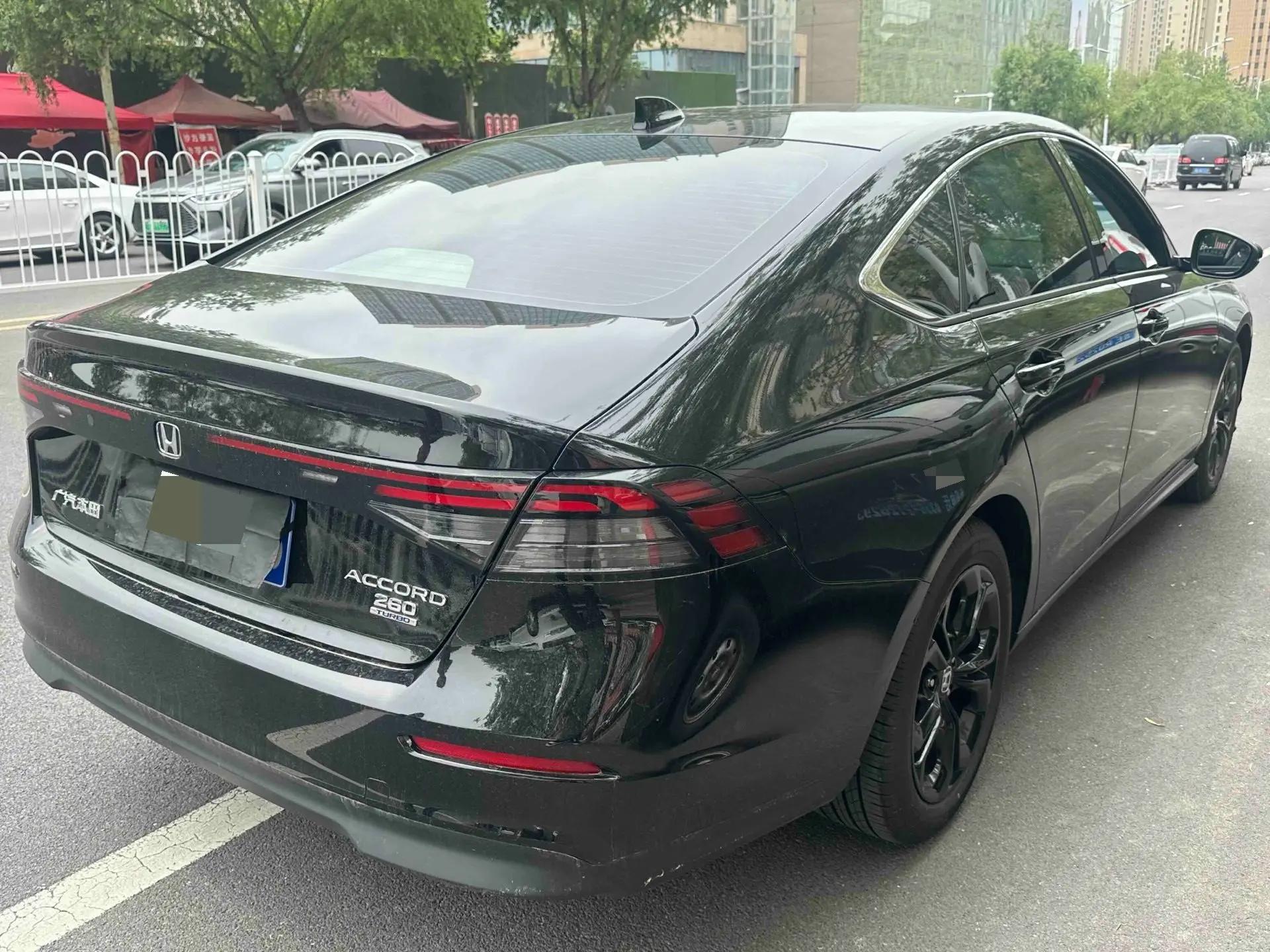 Honda 2025 11th Generation Accord 1.5T CVT 260TURBO Luxury Edition Automatic 6