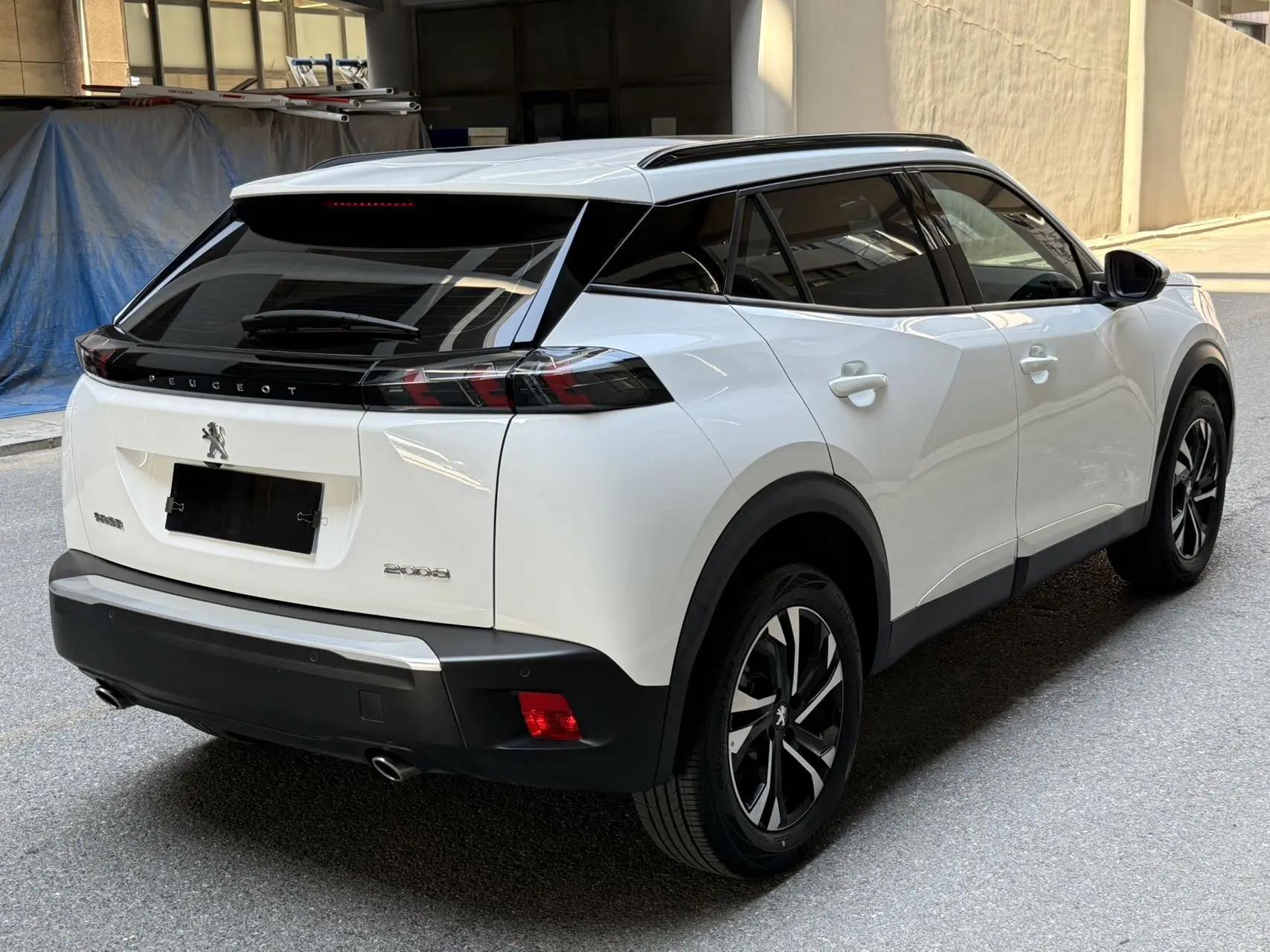 Peugeot 2008 2022 230THP THE ONE 7