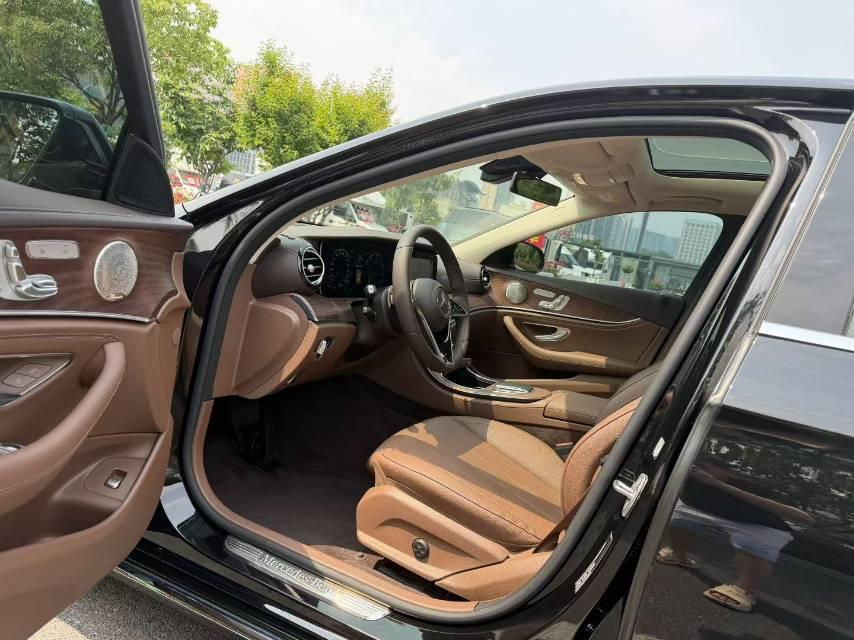 Mercedes Benz E Class 2023 E 300 L Luxury Model 3