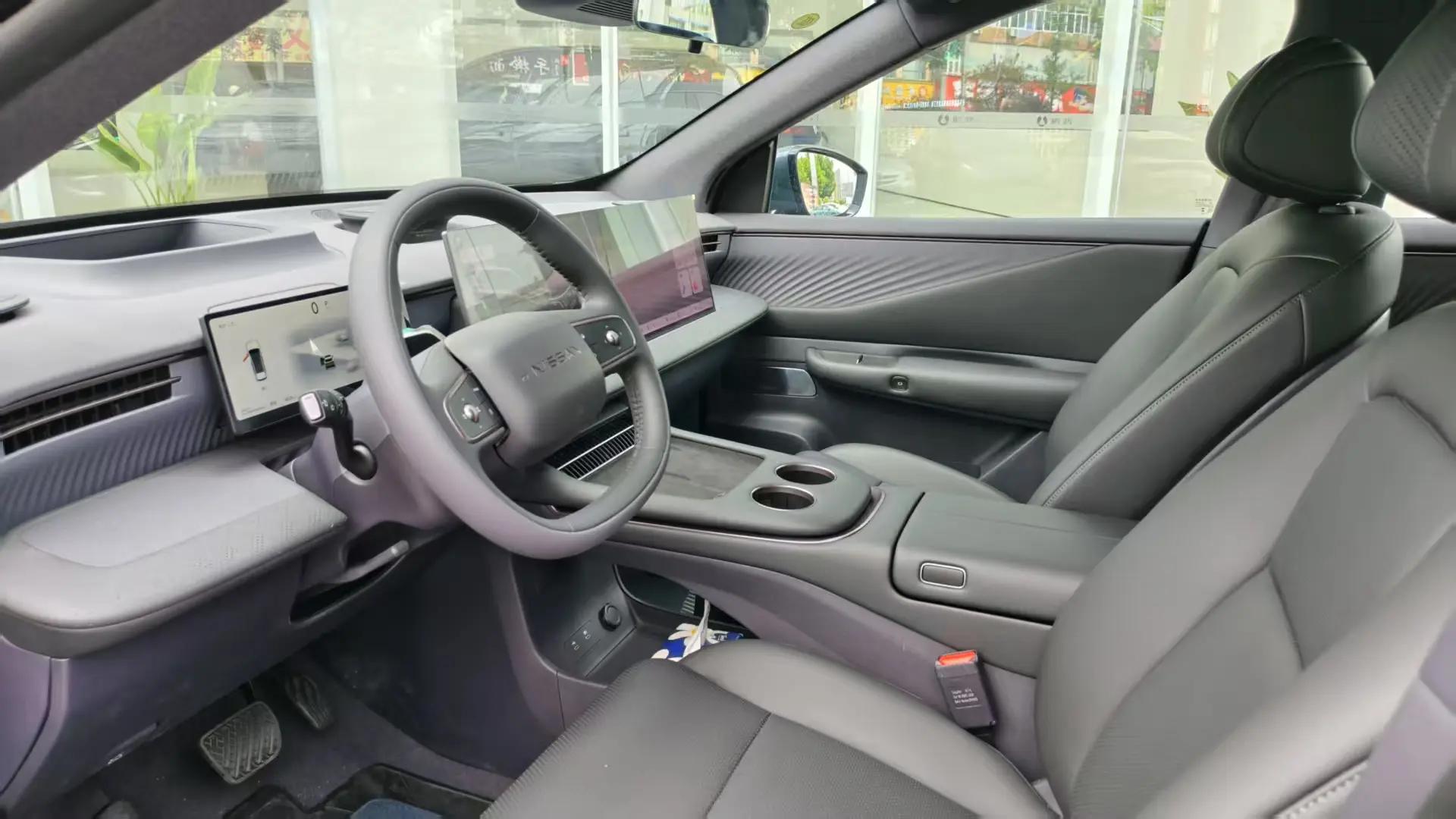 Nissan 2026 NX 8 650 Max Automatic 6