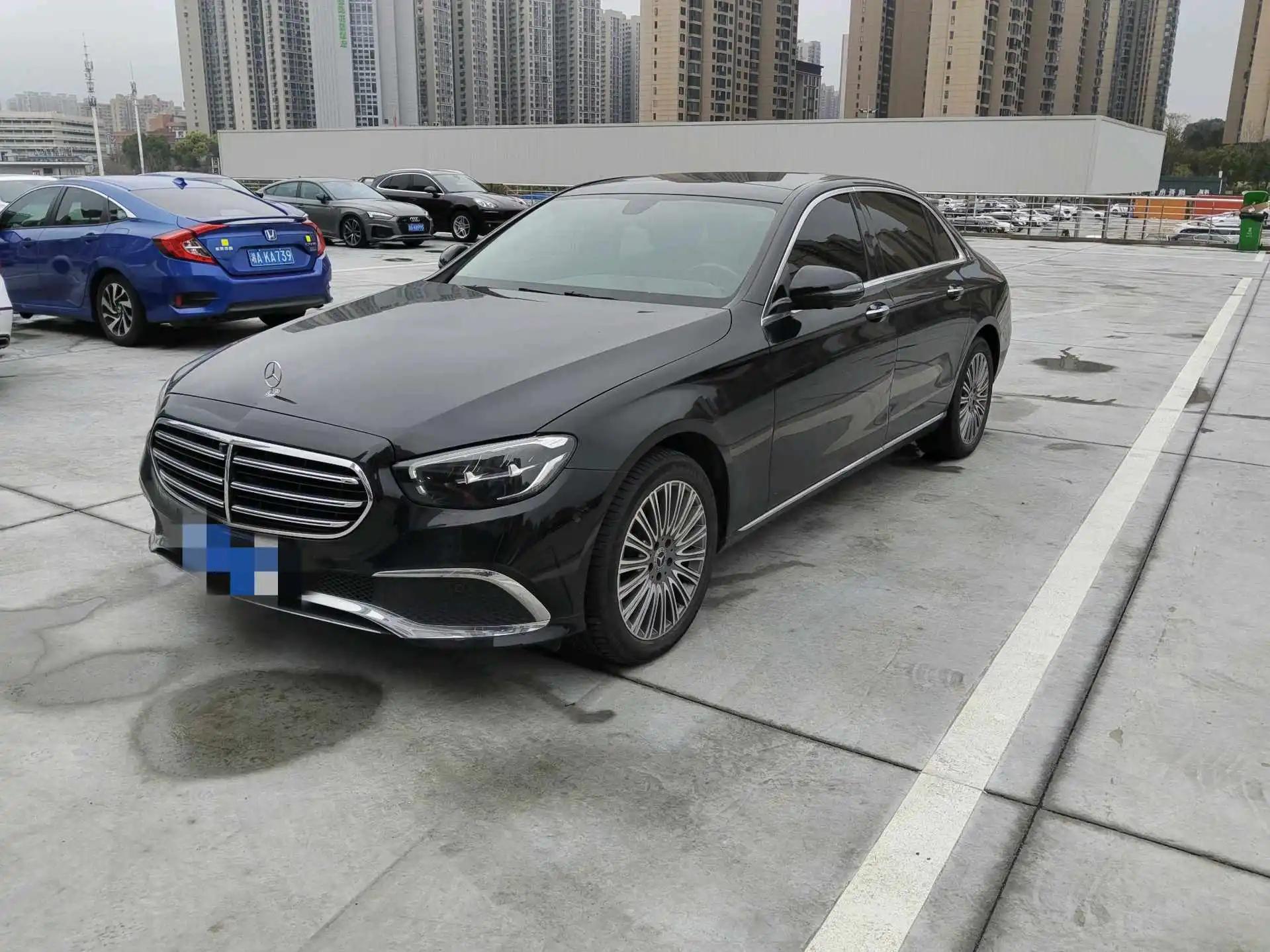 Mercedes Benz E-Class 2023 E 300 L Sport & Stylish Edition
