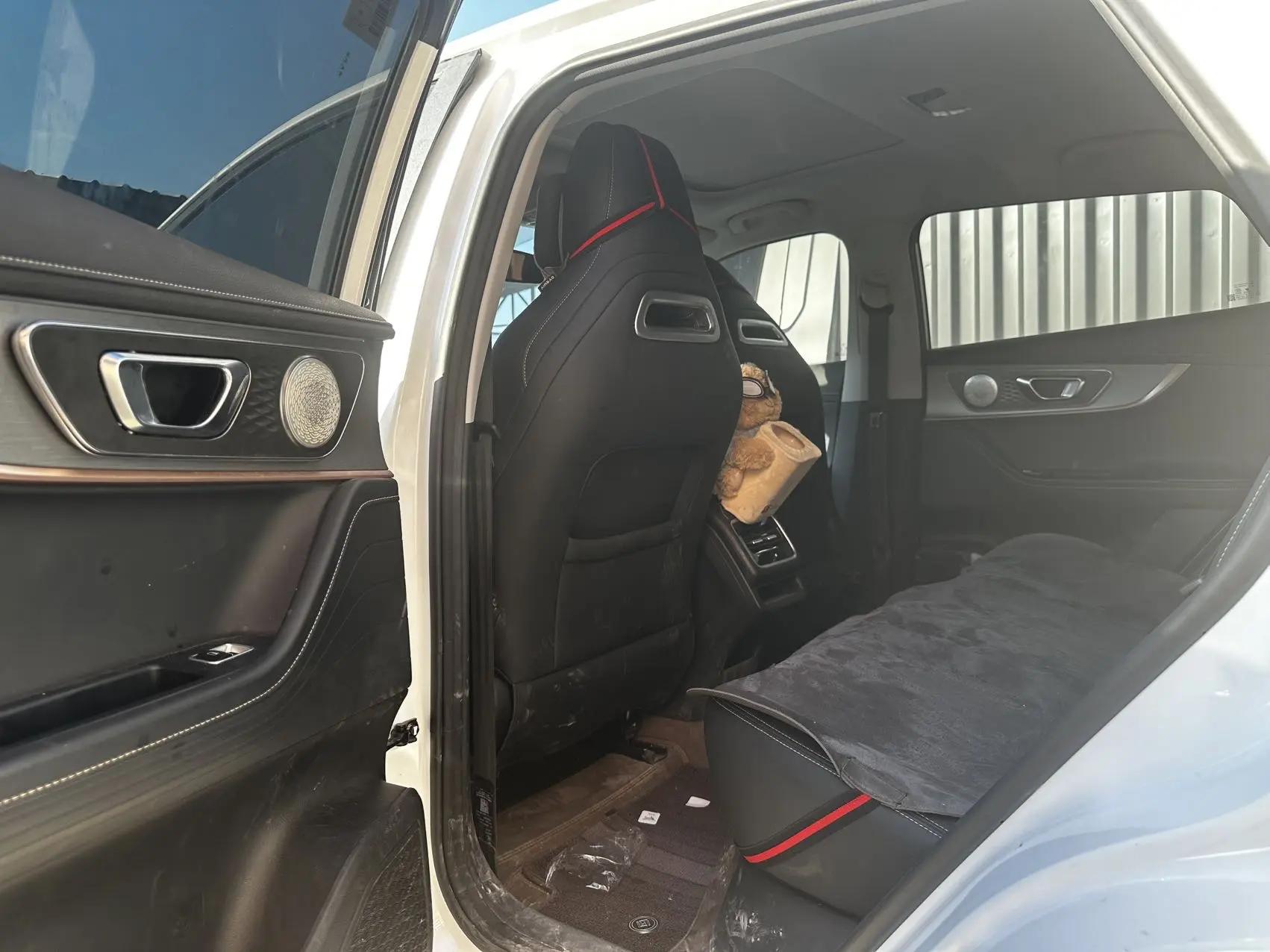 Chery 2025 Ruihu 5x 1.5T Stepless High Energy Edition Deluxe Automatic Gear 3