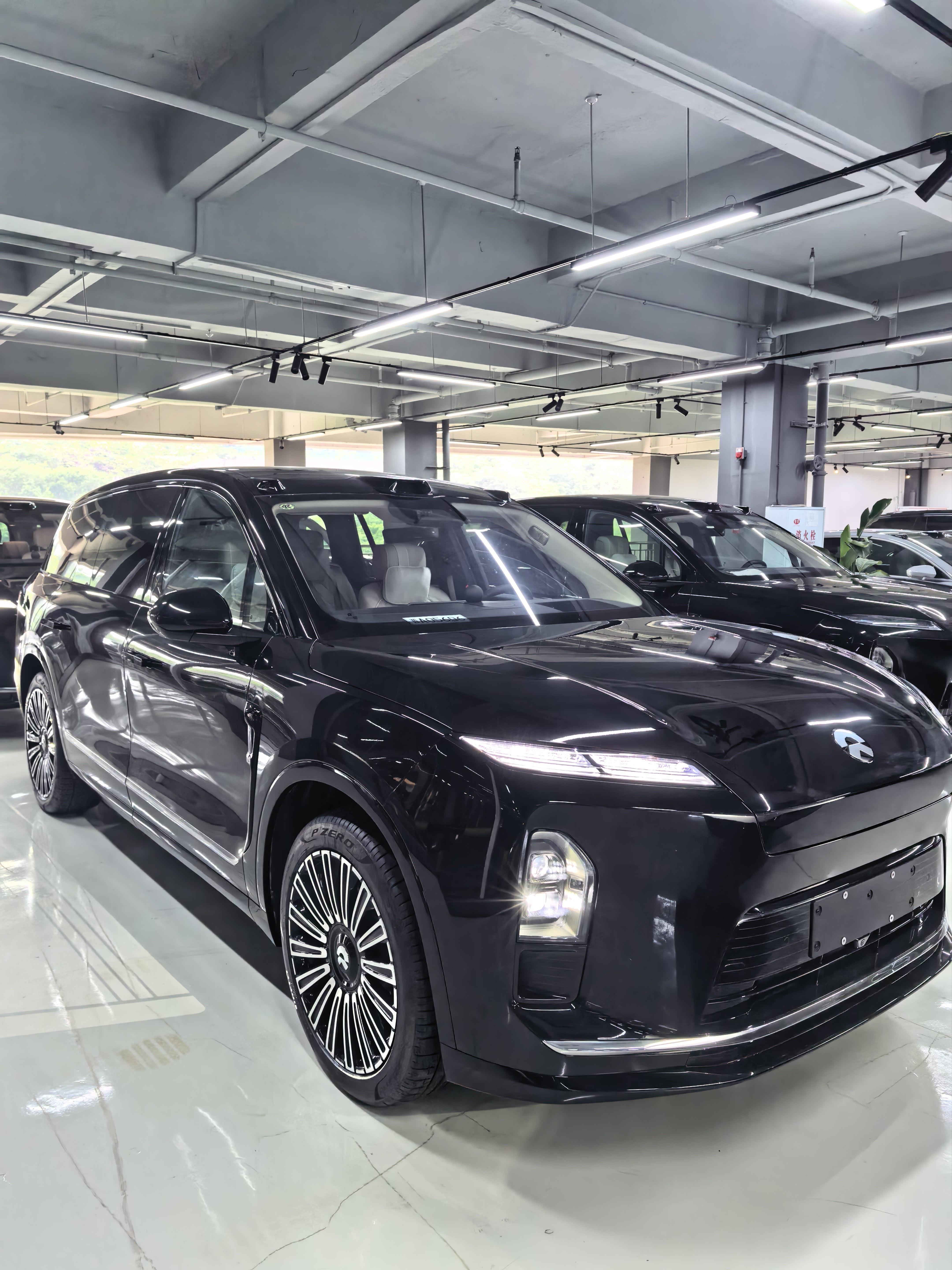 NIO 2026 ES8 6-Seater Executive Luxury Edition Automatic 2