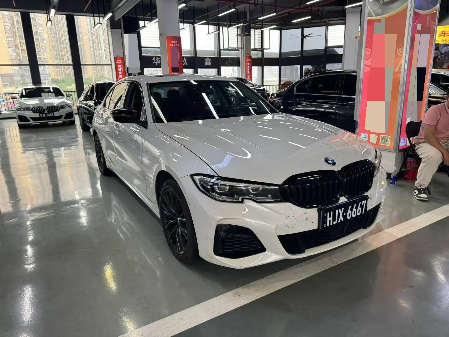 BMW 3 Series 2021 330Li xDrive M Sports Obsidian Night Kit 3