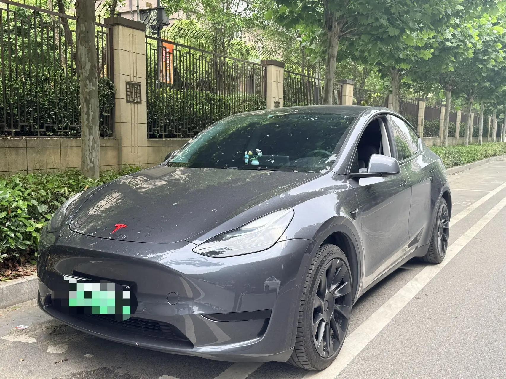 2022 Model Y Facelift Rear-Wheel Drive Version