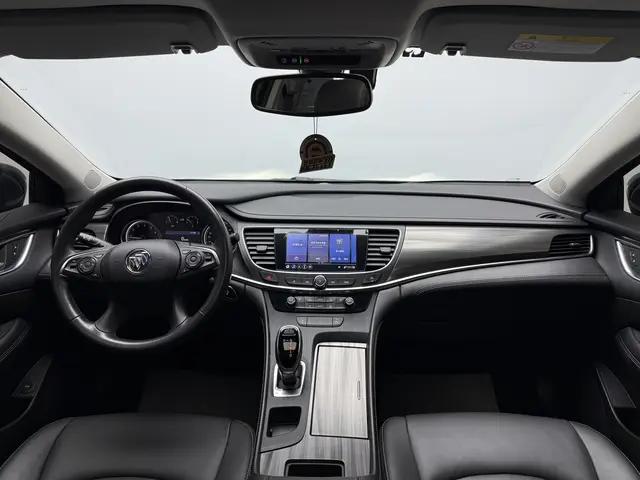 LaCrosse 2022 552T Luxury Model 4
