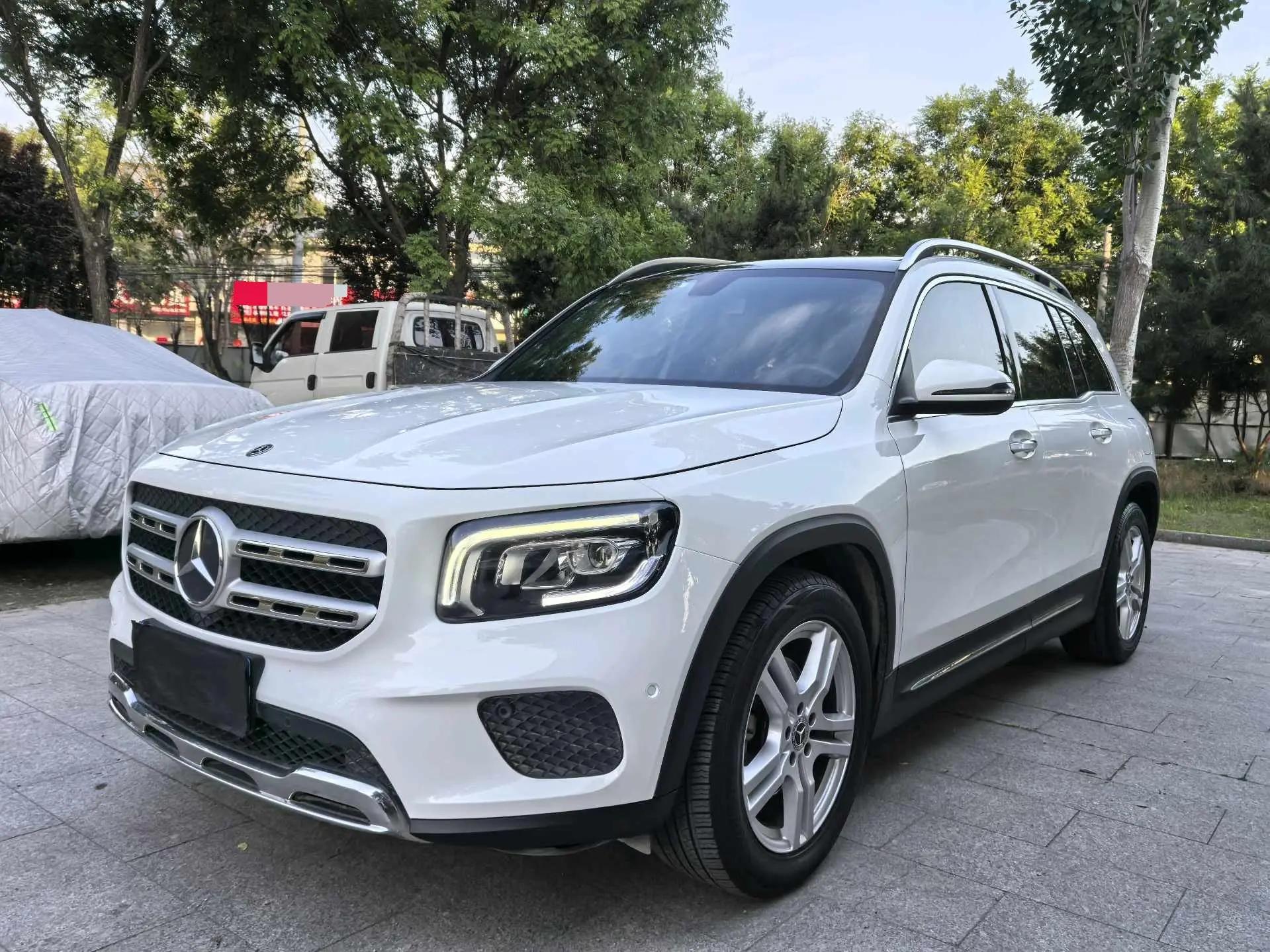 Mercedes Benz GLB 2020 model modified GLB 200 dynamic model