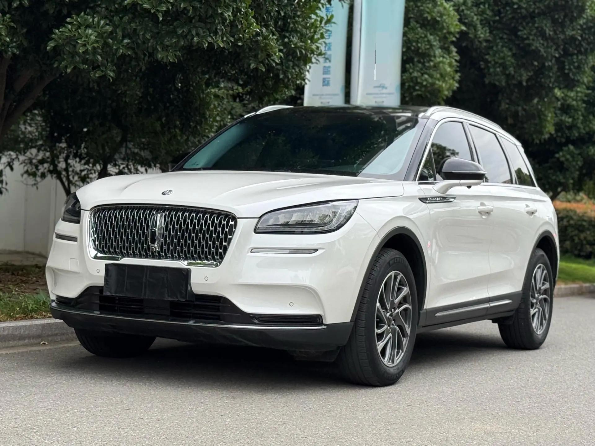 Adventurer 2022 model change 2.0T two-wheel drive exclusive edition
