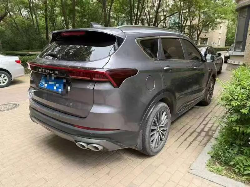 Jetour X70 PLUS 2023 1.5T DCT Self-improvement PRO 5 4
