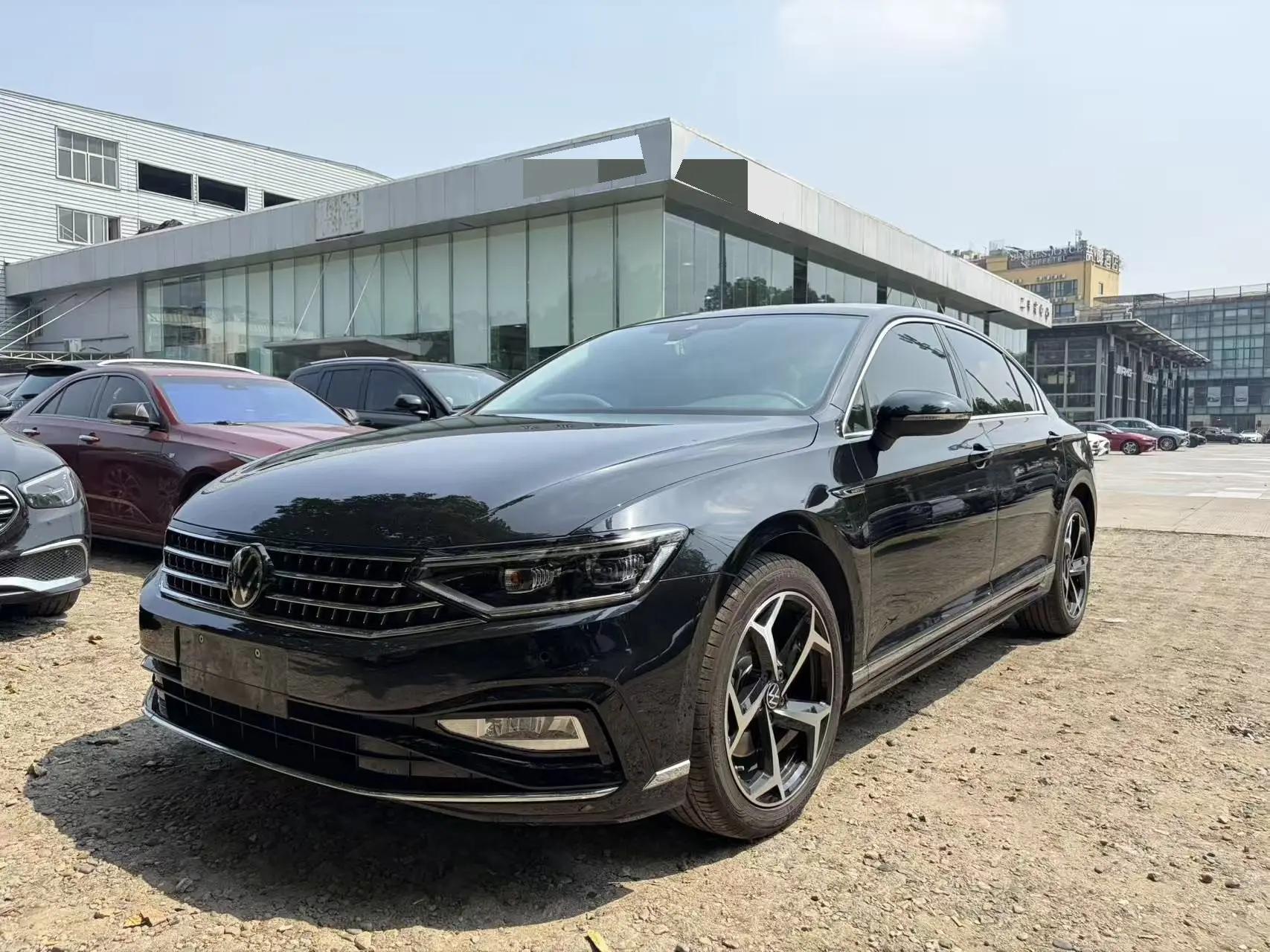 Magotan 2022 330TSI DSG Basic