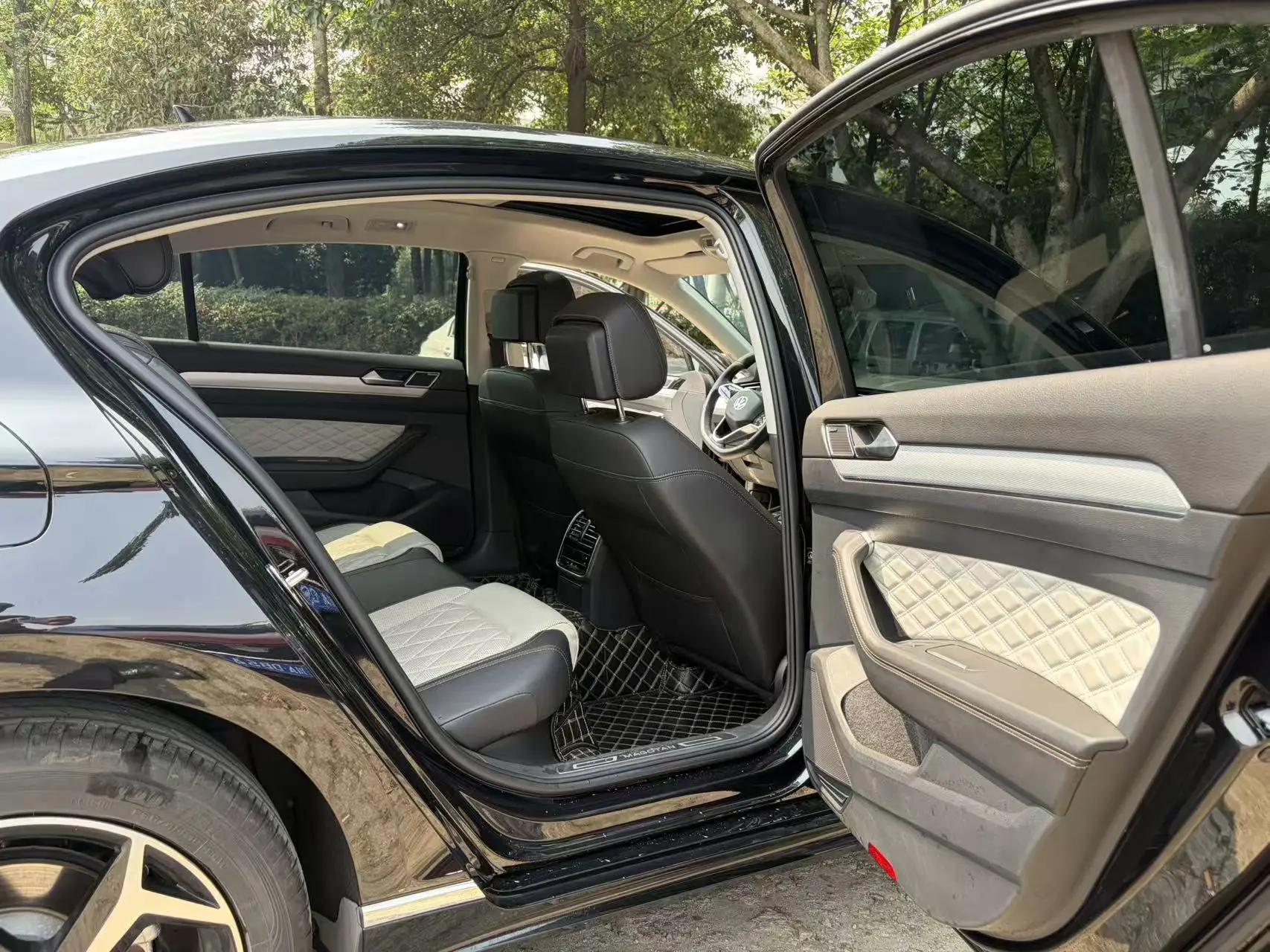 Magotan 2022 330TSI DSG Basic 6