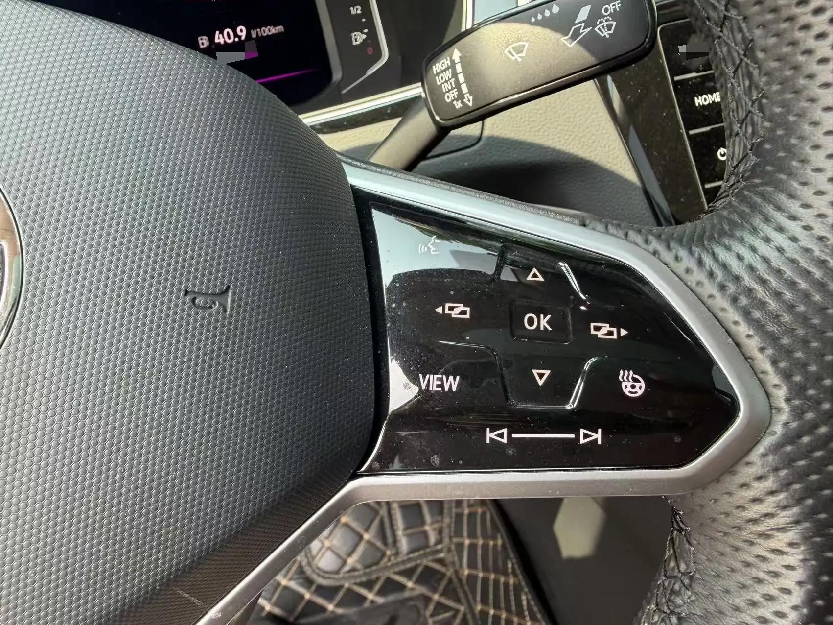 Magotan 2022 330TSI DSG Basic 8