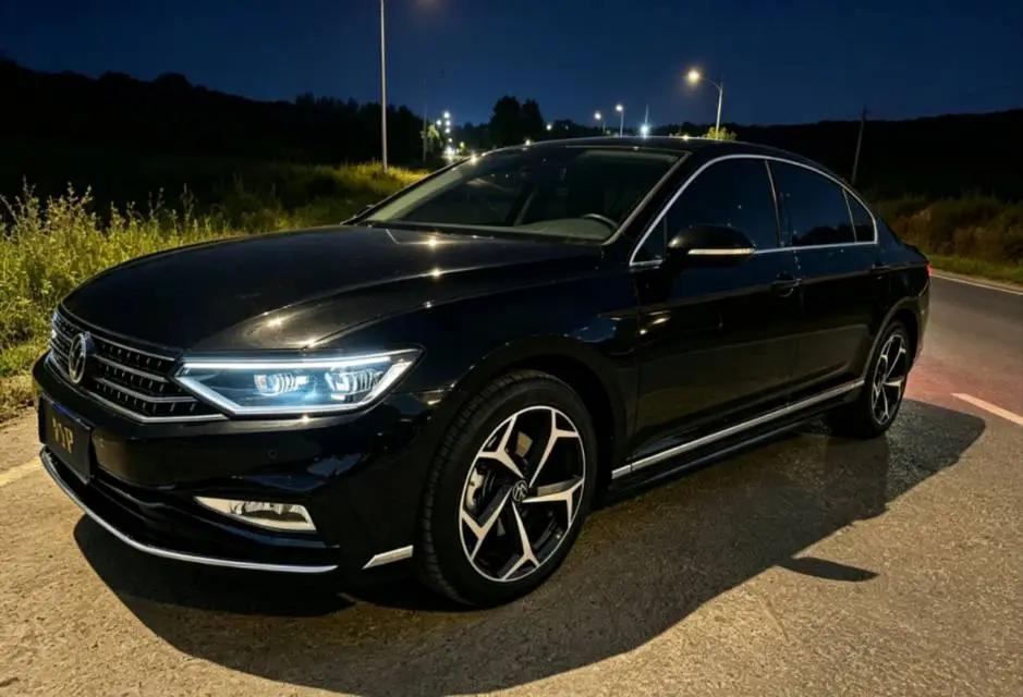 Volkswagen 2025 Magotan 2.0TSI 330TSI Zhongxiang Model Luxury Version (Restyled) Automatic