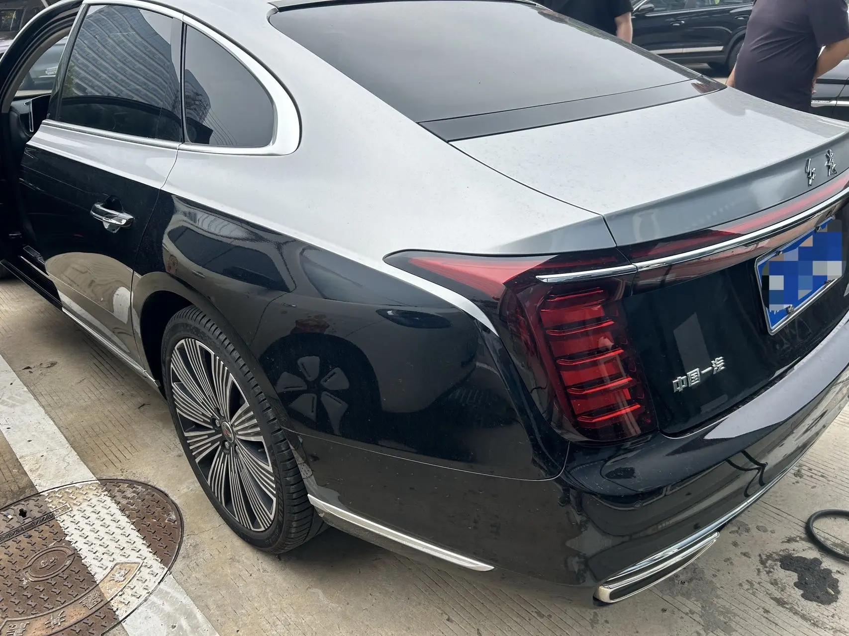 HongQi 2025 H9 48V 2.0T Two-Drive Flag Enjoy Deluxe Business Edition 5-seat Automatic Gear 3