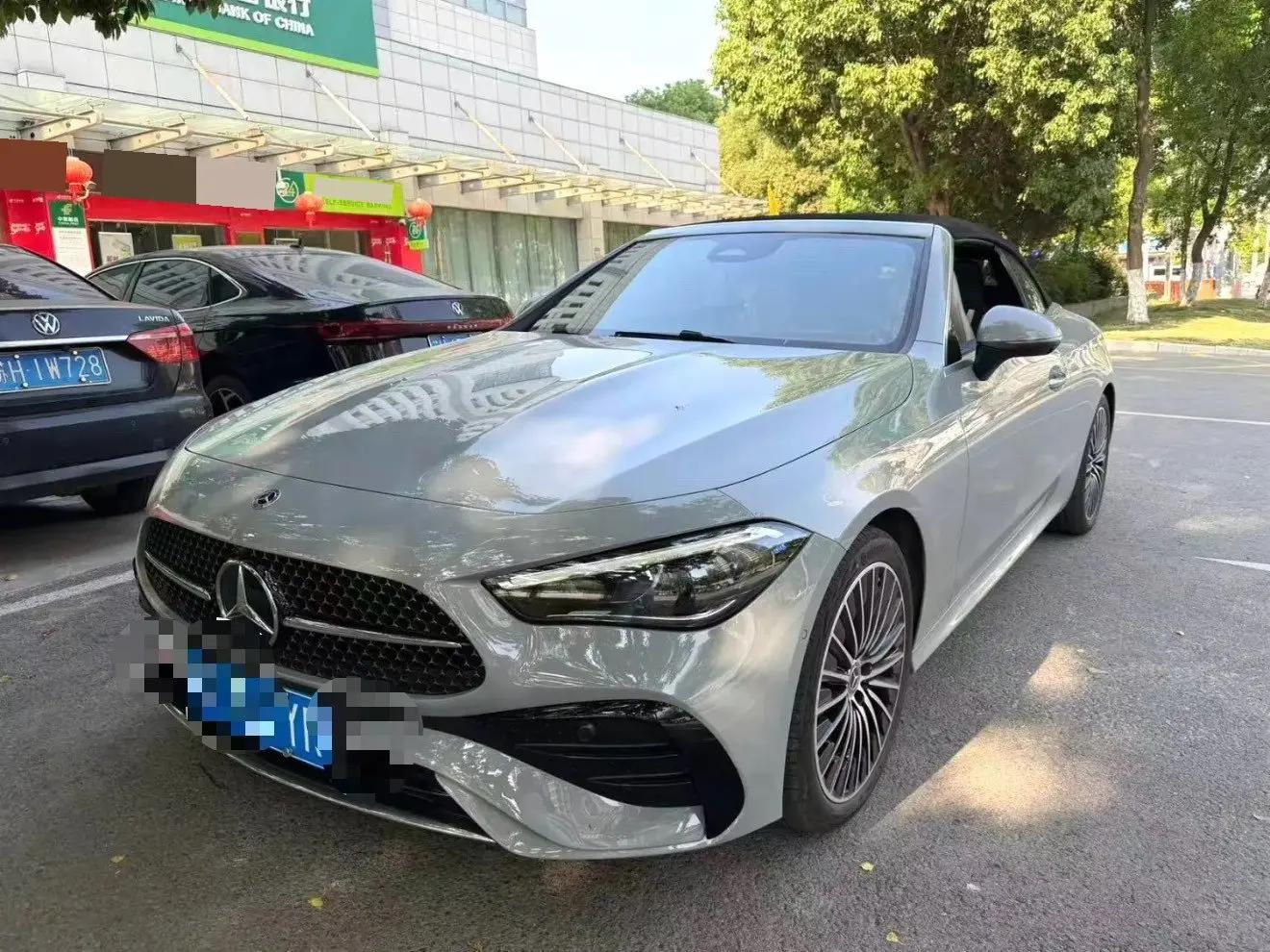 奔驰 CLE(进口) 2024款 CLE 260 Cabriolet 48V 2.0T 自动挡