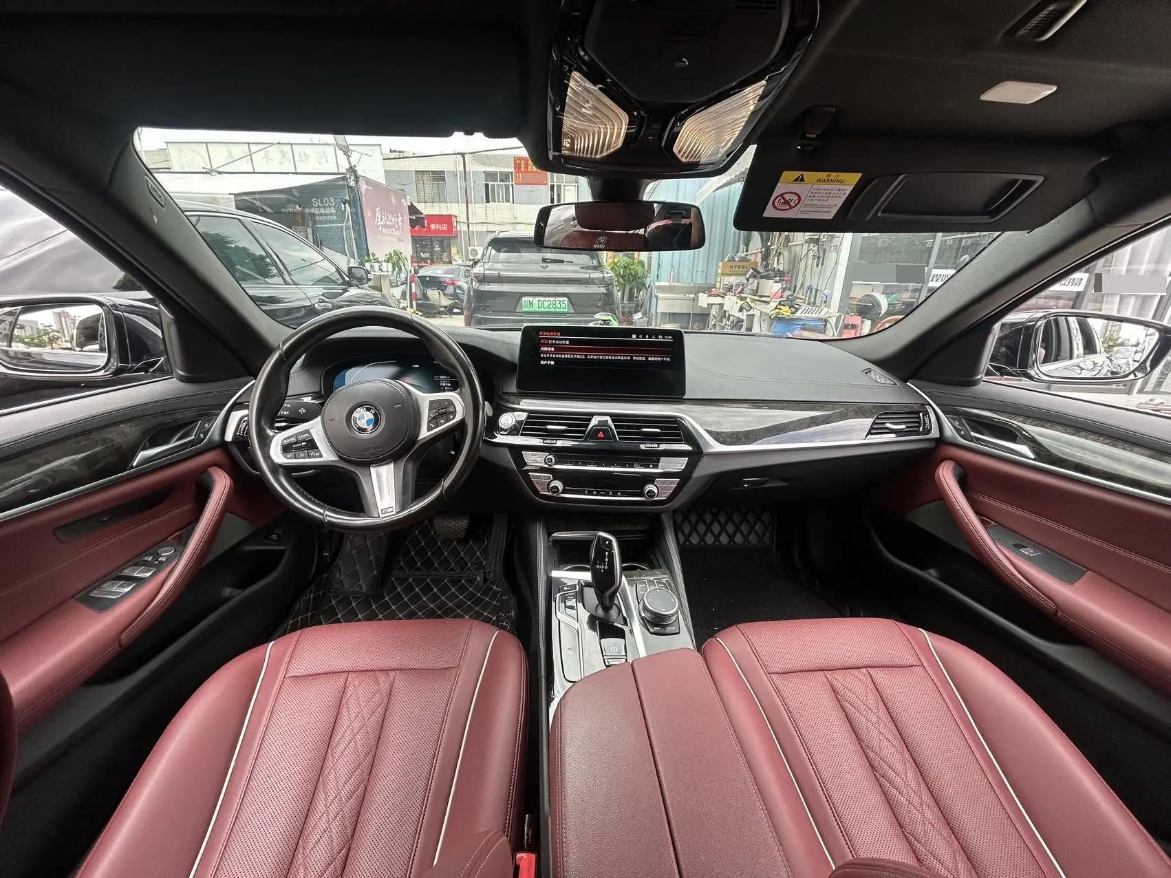 BMW 5 Series 2021 model 525Li M Sport Package 4