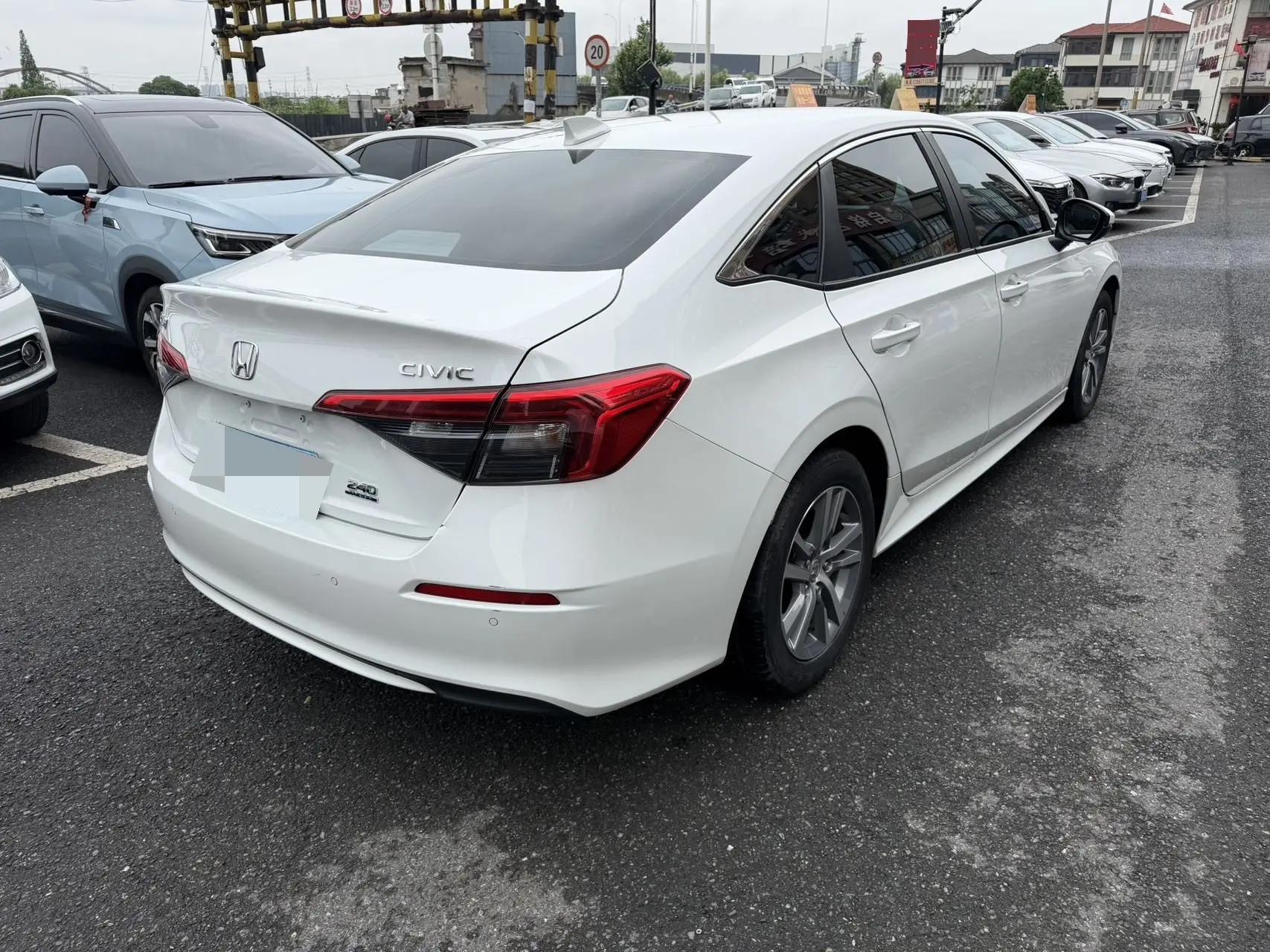 Honda 2023 Civic 1.5T CVT 240TURBO EX-L Automatic 4