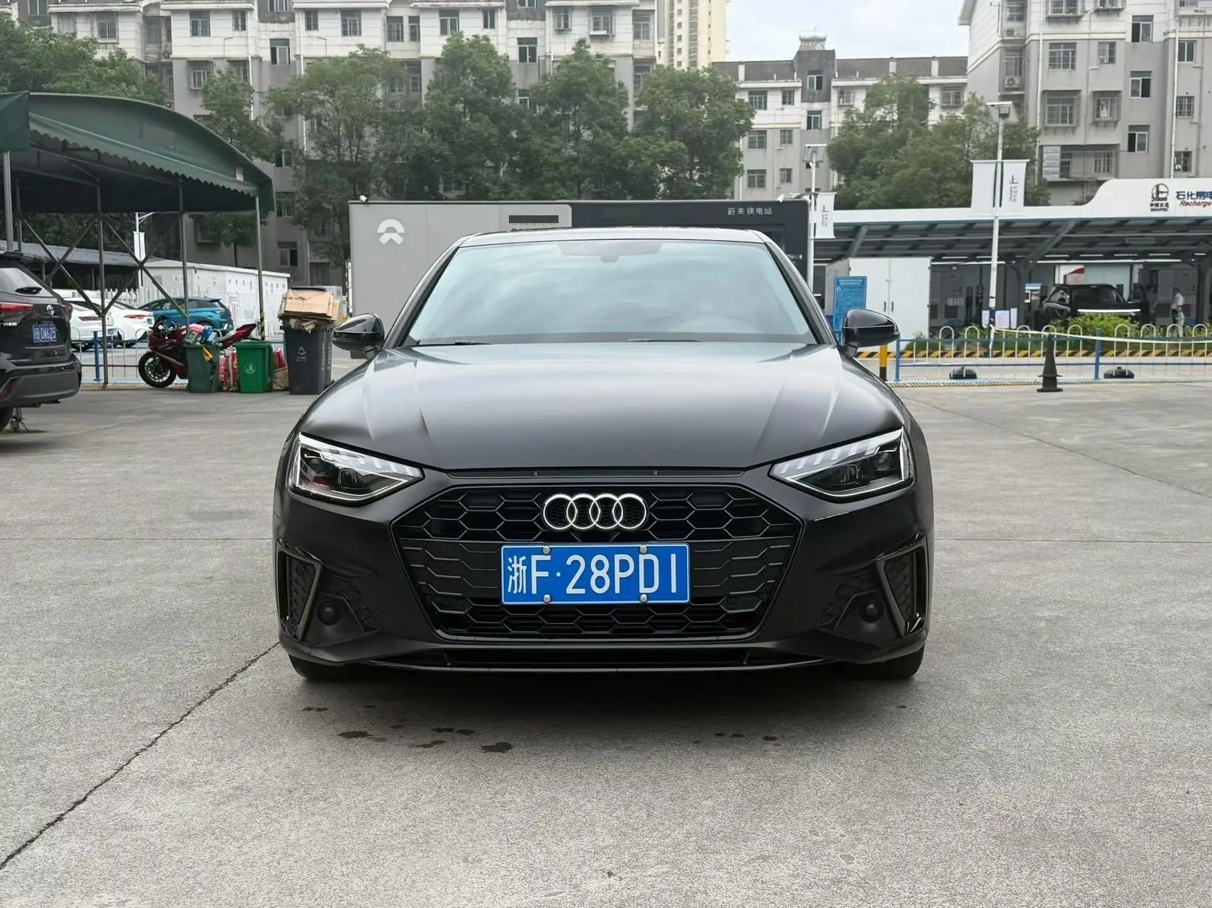 Audi A4L 2022 Model 40 TFSI Luxury Dynamic Version 2