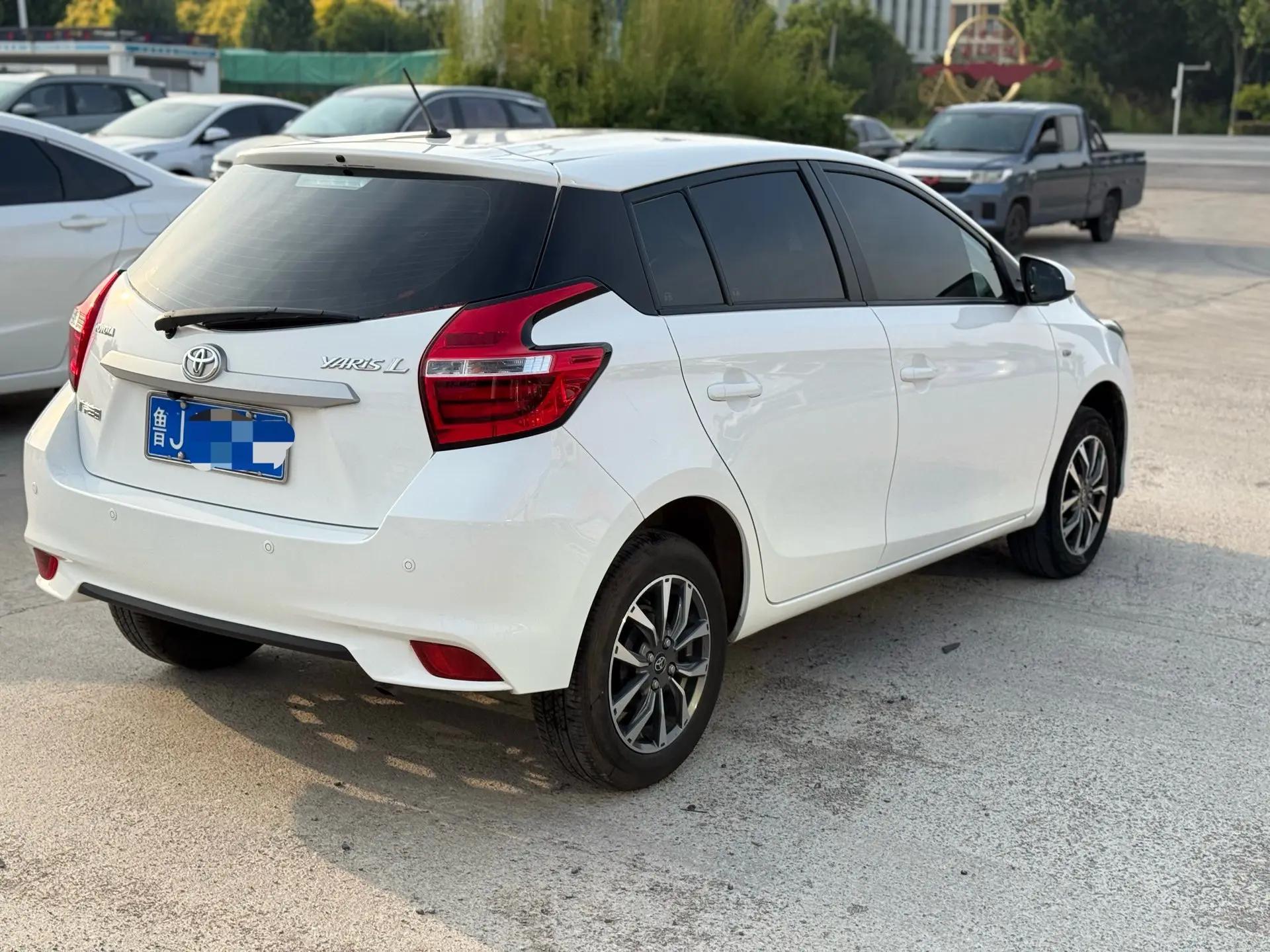 YARiS L Zhixuan 2022 1.5L CVT Leading PLUS Edition 4