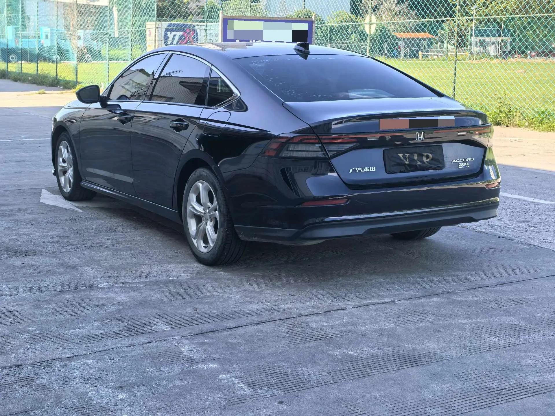 Honda 2023 11th Generation Accord 1.5T CVT 260TURBO Luxury Edition Automatic 4