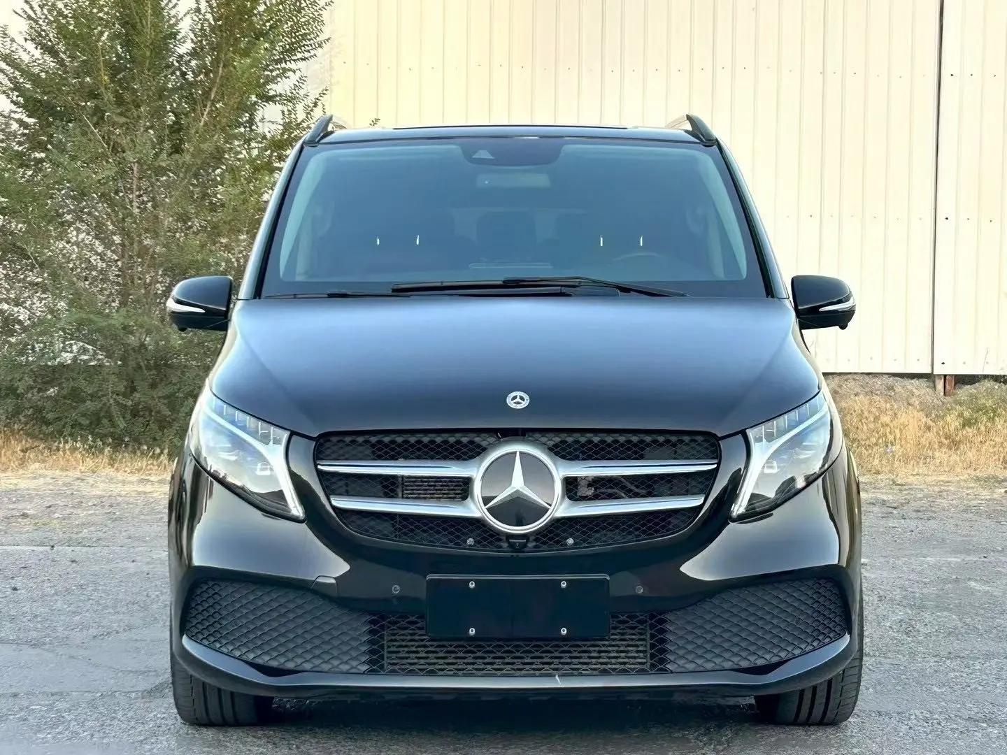 Mercedes Benz Class V 2022V 260 2.0T Pilot Edition Automatic Gear 2